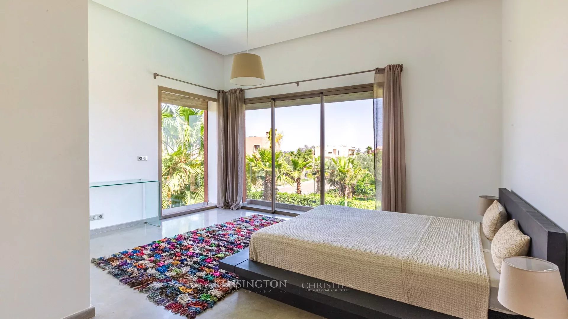 5 Bedroom Villa/Townhouse's Image 24