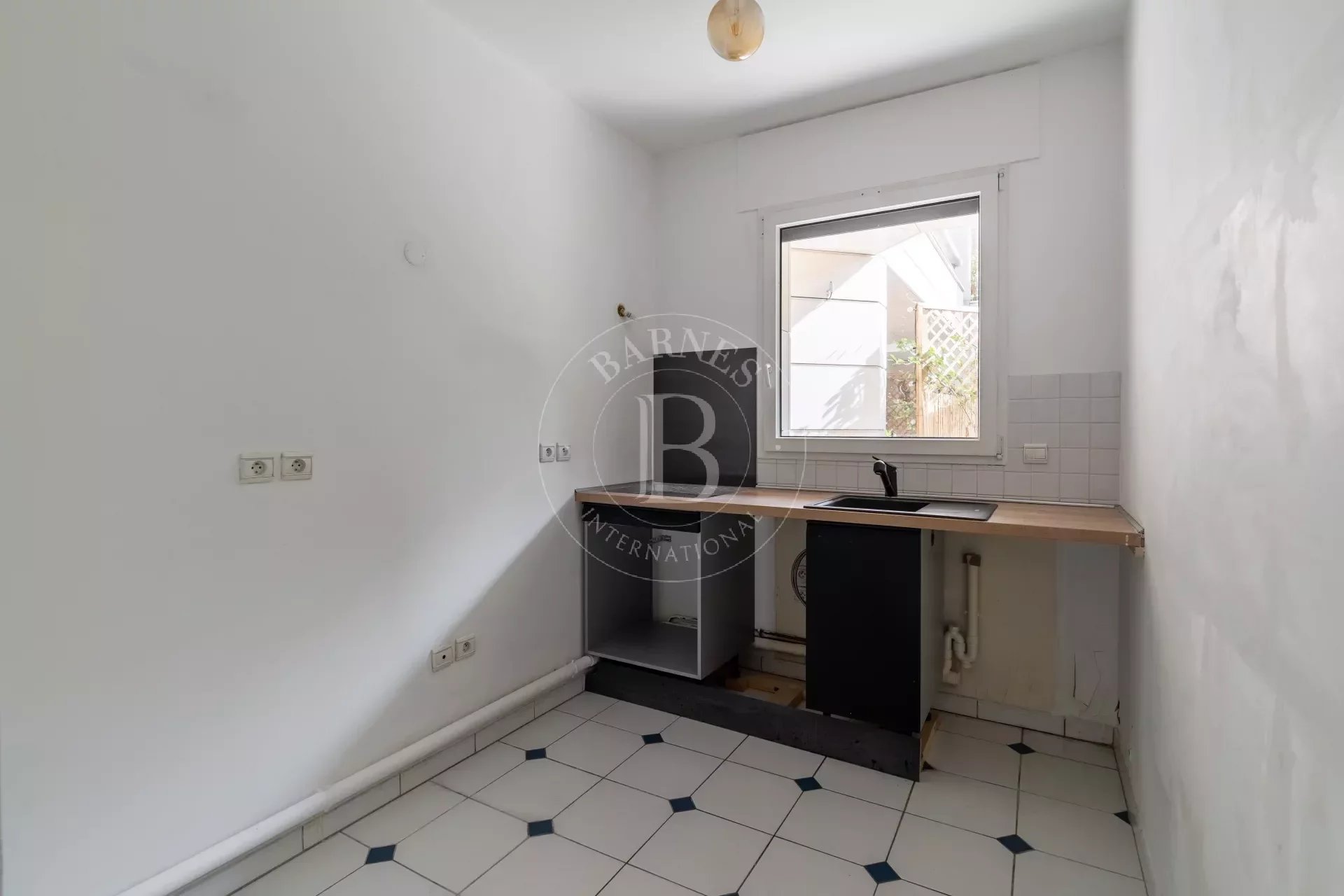 Daire Levallois-Perret - picture 9