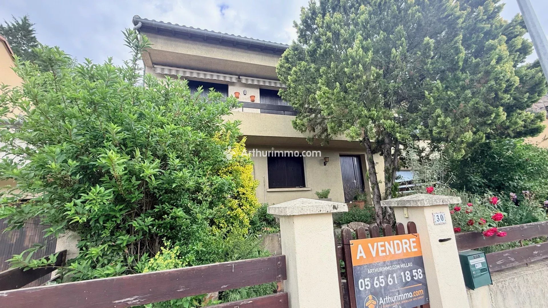 EXCLUSIVITÉ