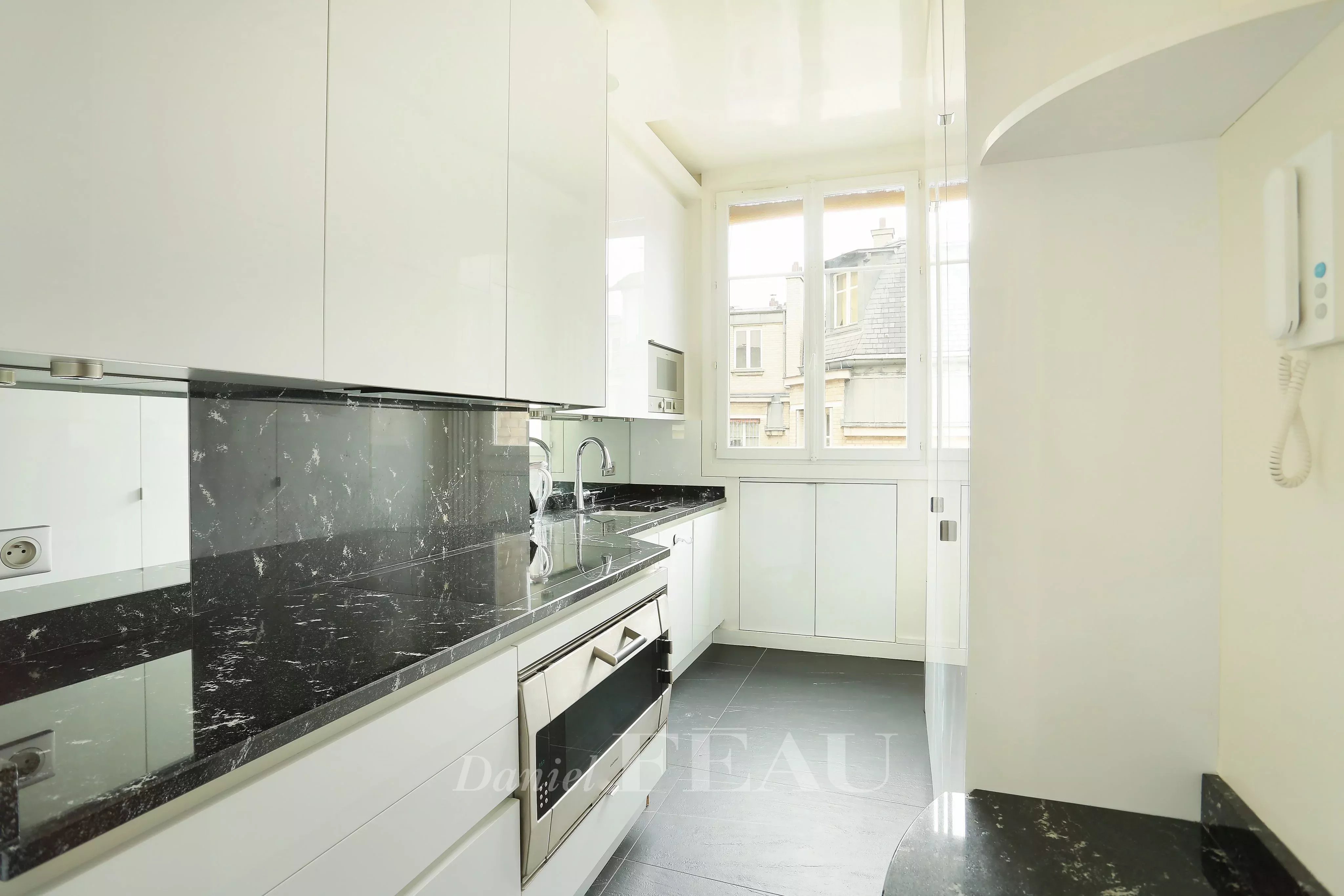 Rental Apartment Paris 16th