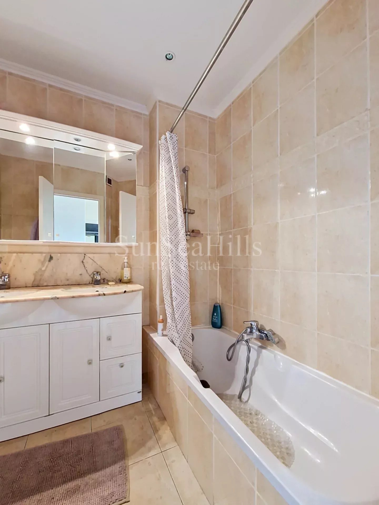 NICE WEST – ABBAYE DE ROSELAND – PANORAMIC SEA VIEW – 3-BEDROOM APARTMENT – TERRACES – HIGH FLOOR