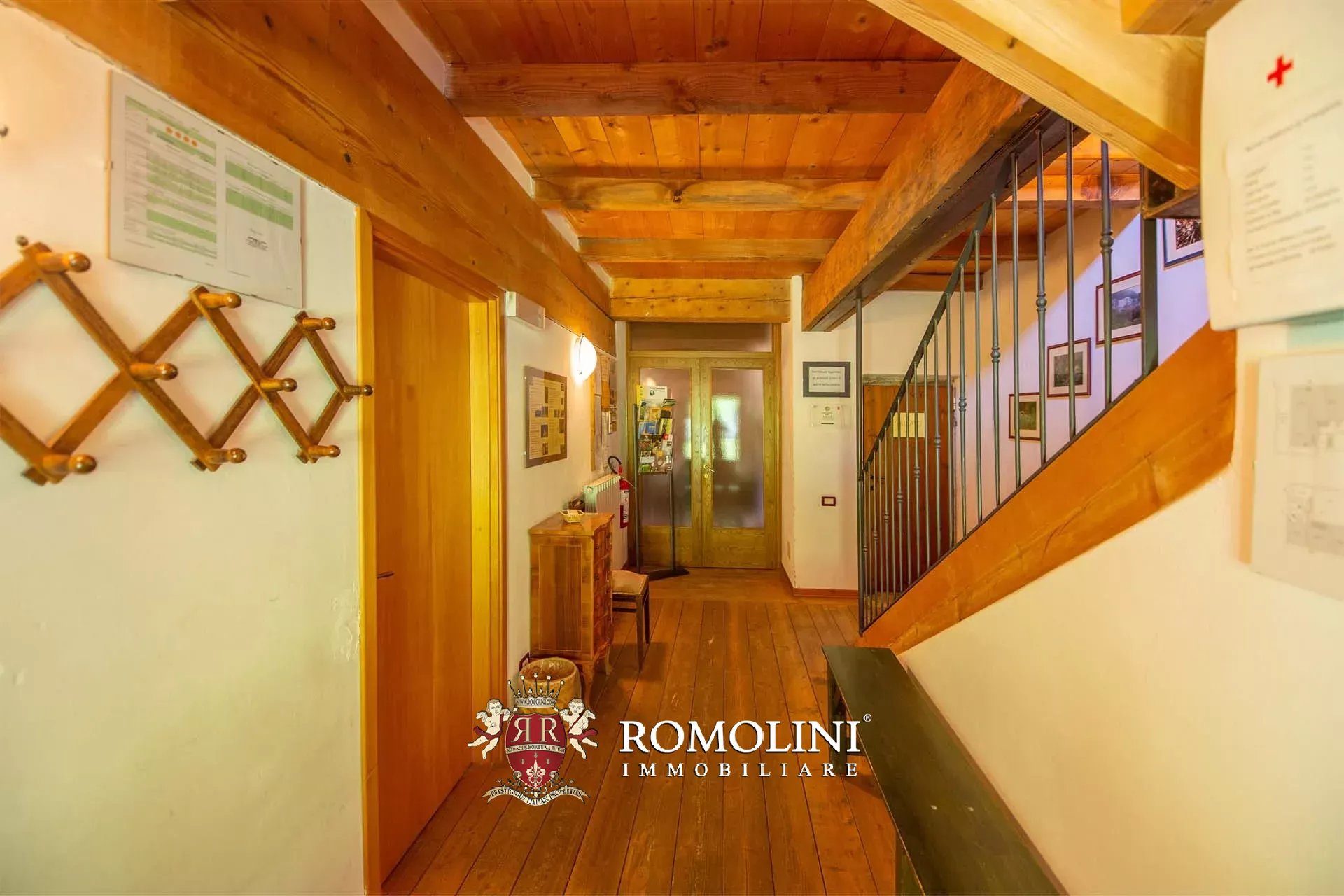 10 Bedroom Villa/Townhouse's Image 21
