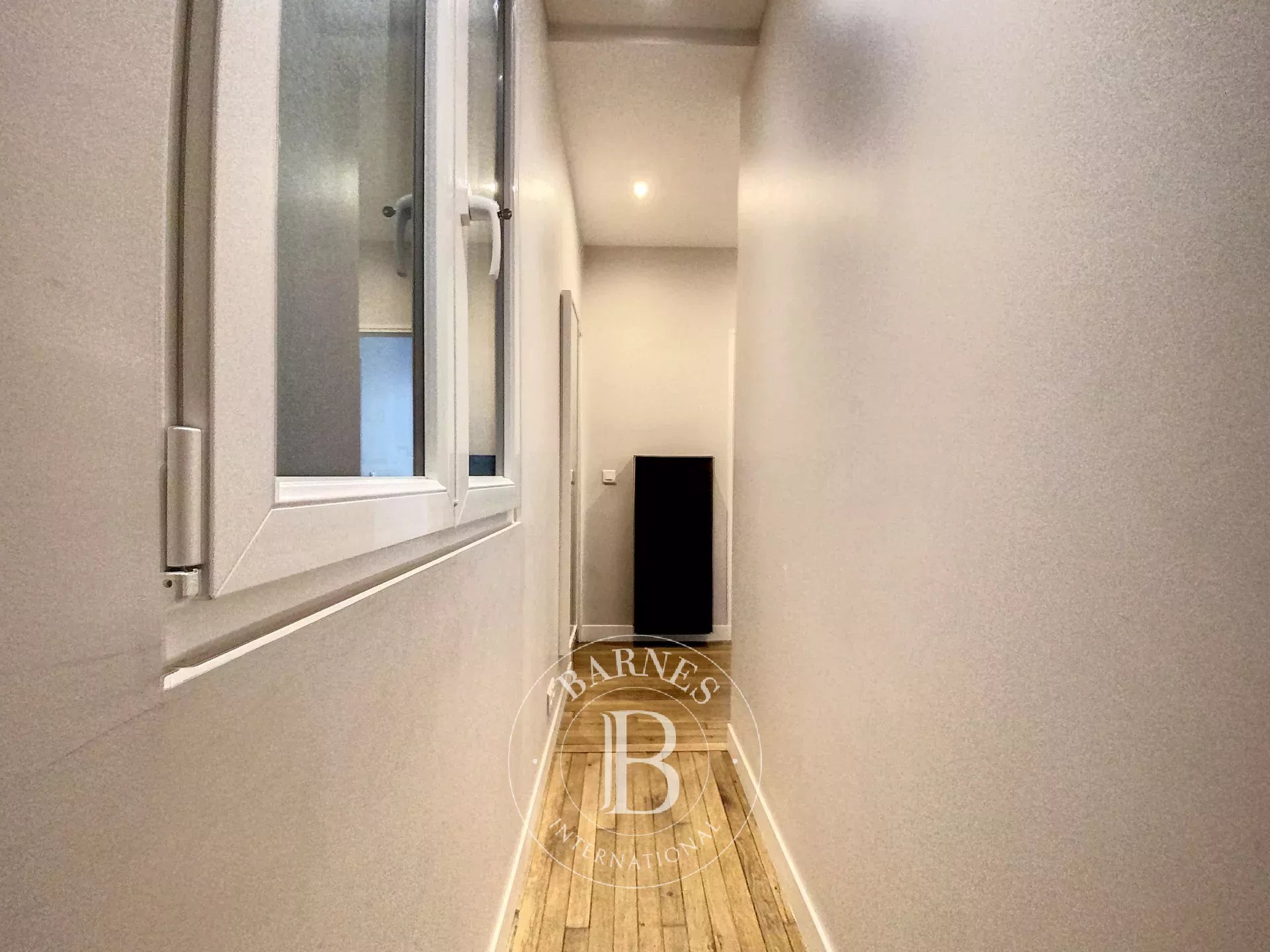 Daire Paris 18ème - picture 9