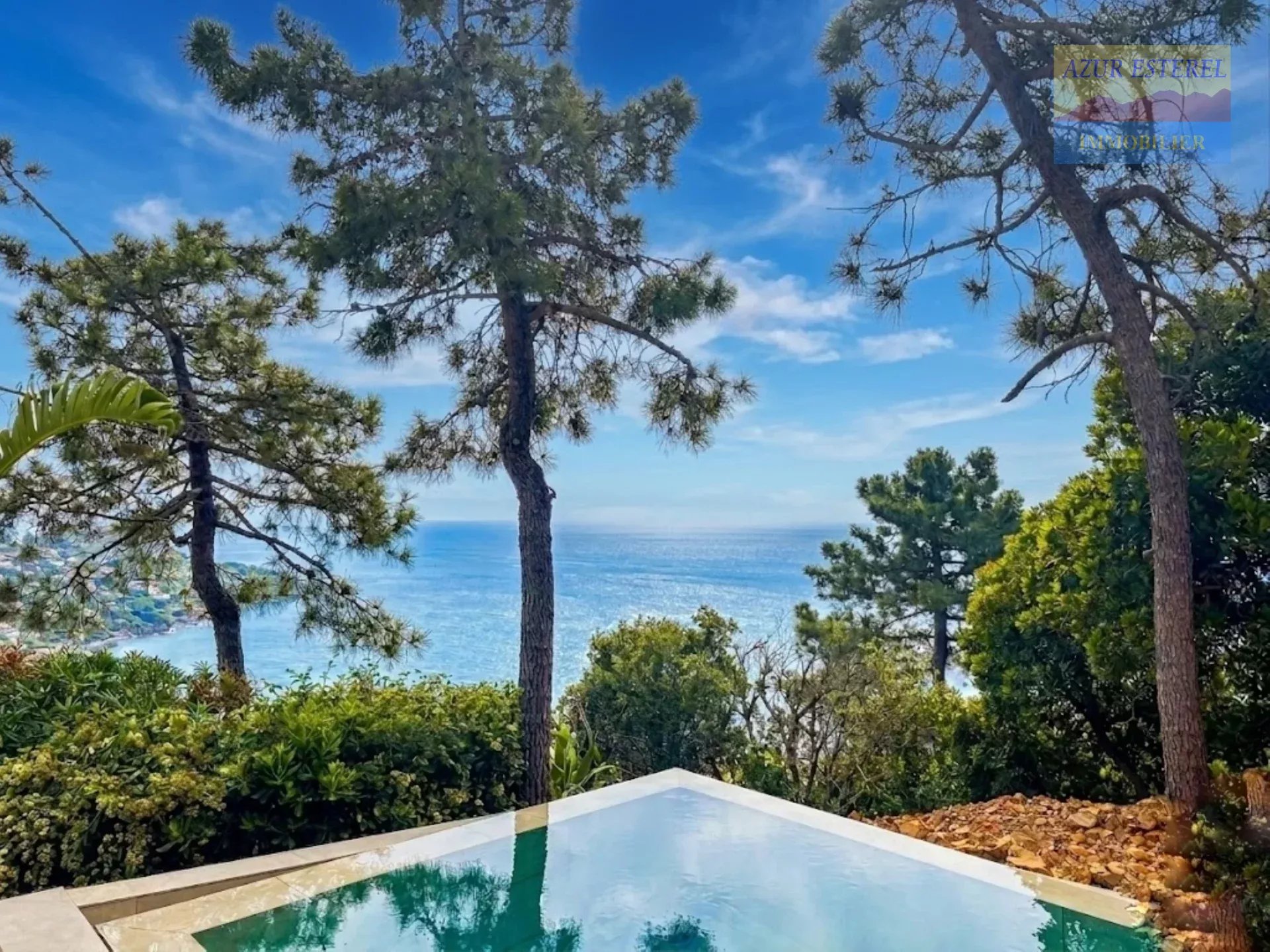 Villa 4 pièces (3 chambres) vue mer