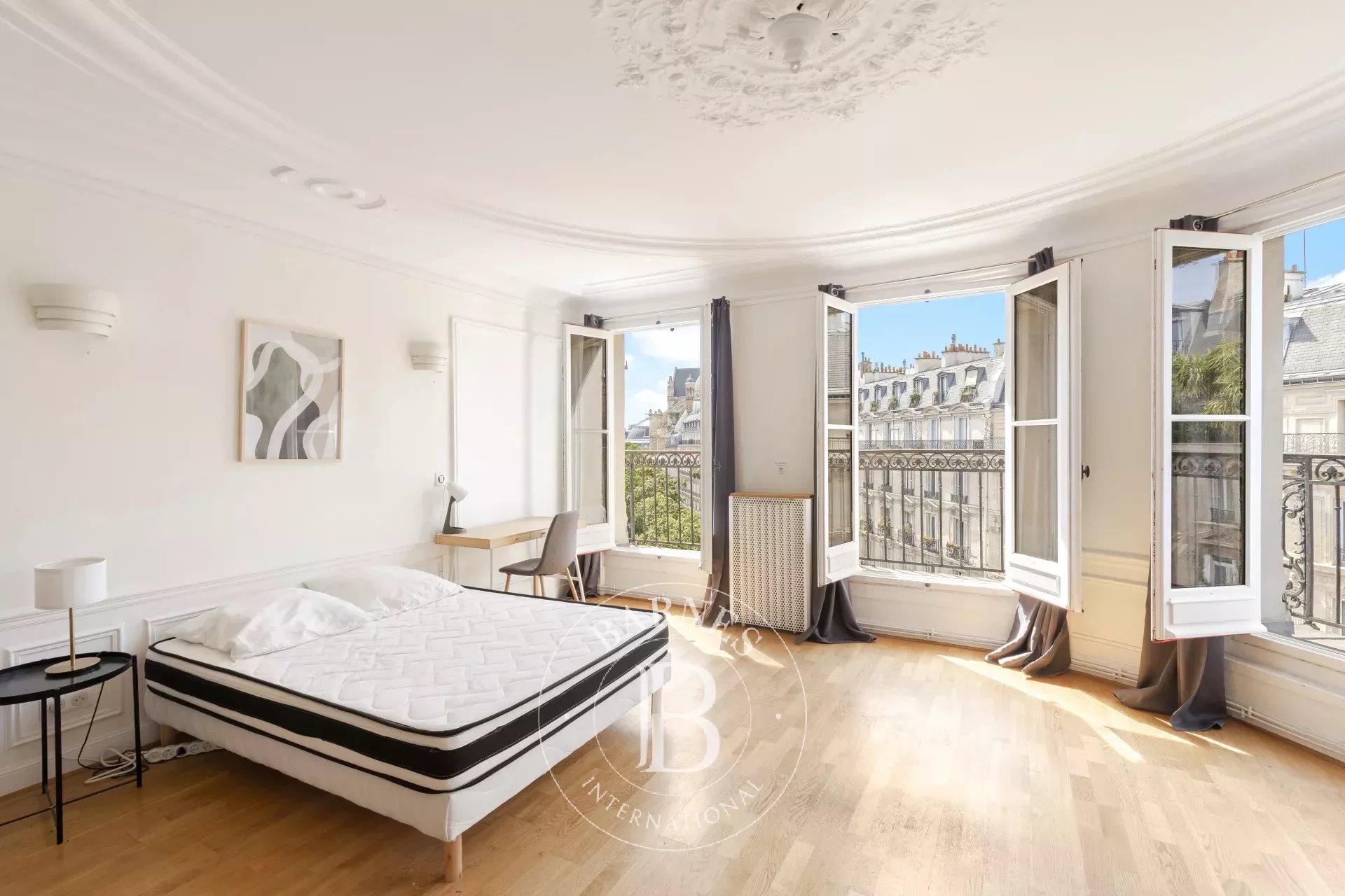 Appartement Paris 75001  -  ref 87153609 (picture 3)
