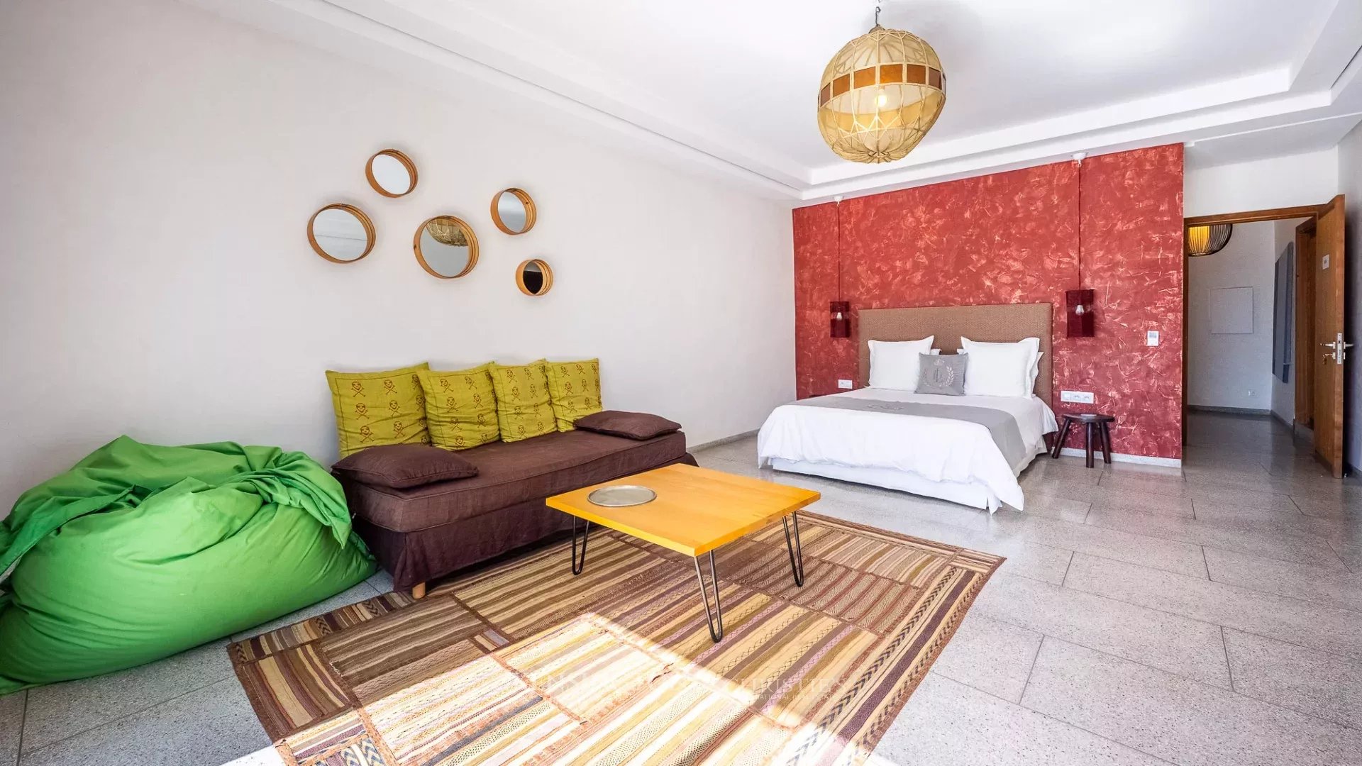 9 Bedroom Villa/Townhouse's Image 23