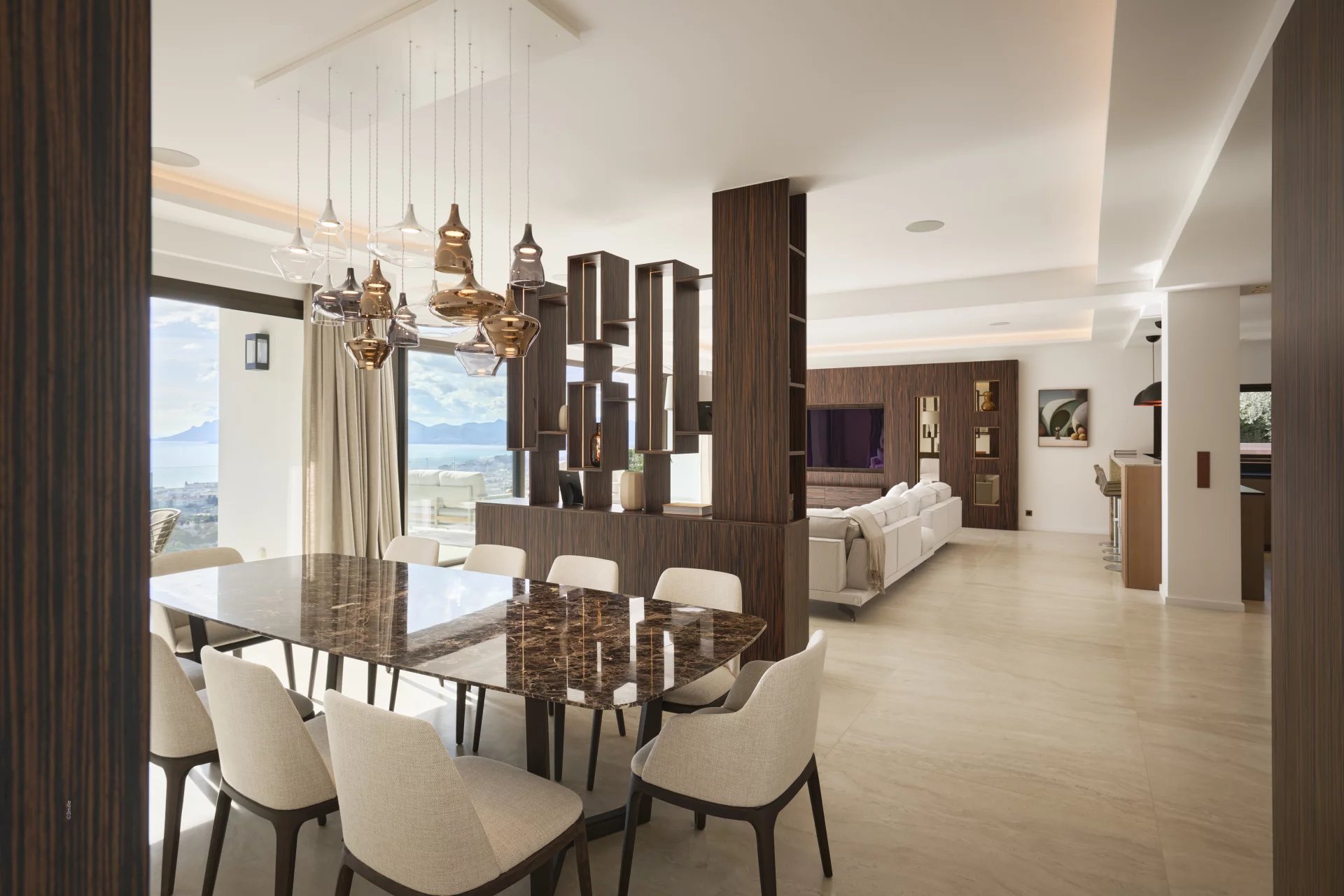 Image of Villa - 5 Bedrooms - 5 Bathrooms for Sale in Alpes-Maritimes-Cannes-France, Image 4