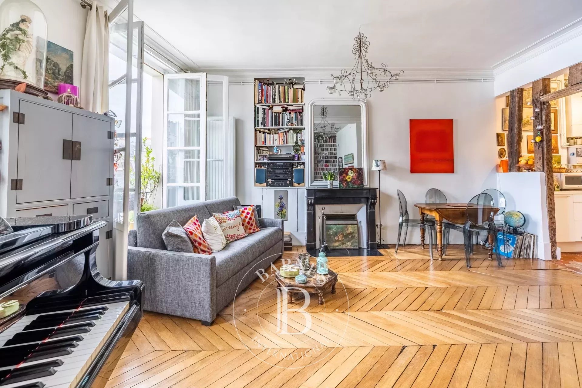 Daire Paris 3ème - picture 8