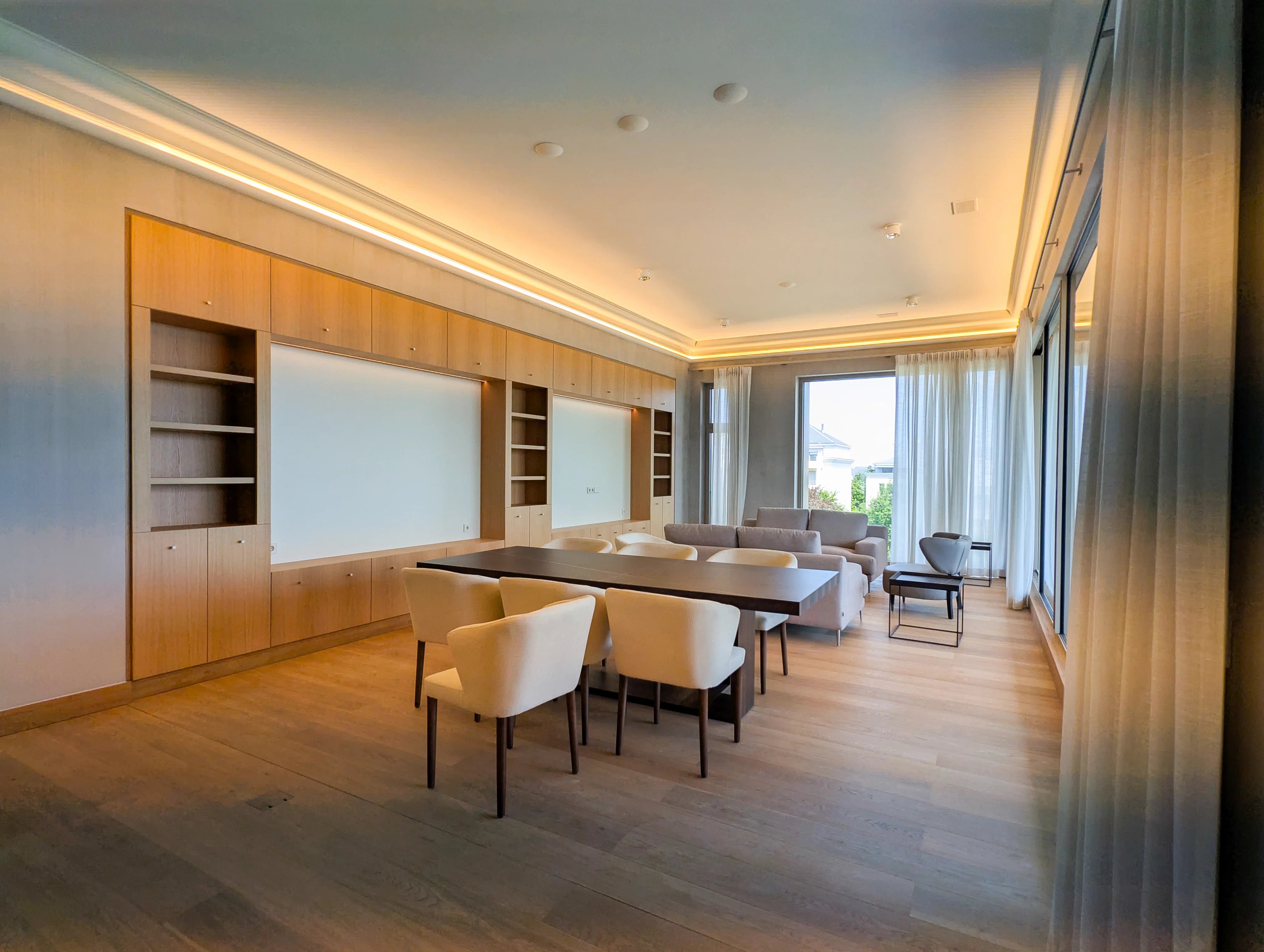 property-featured-image