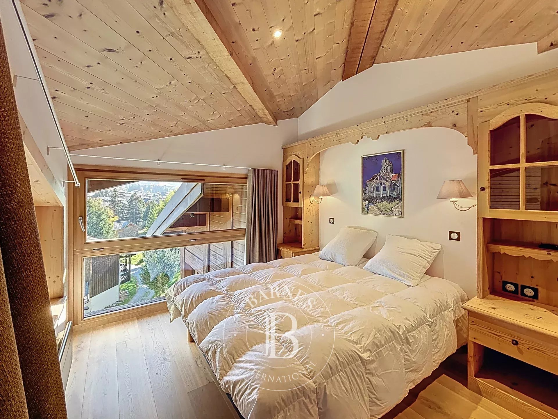 Photo of Les Gets - Unique chalet of 167 sqm with panoramic views in the village center – 4 bedrooms