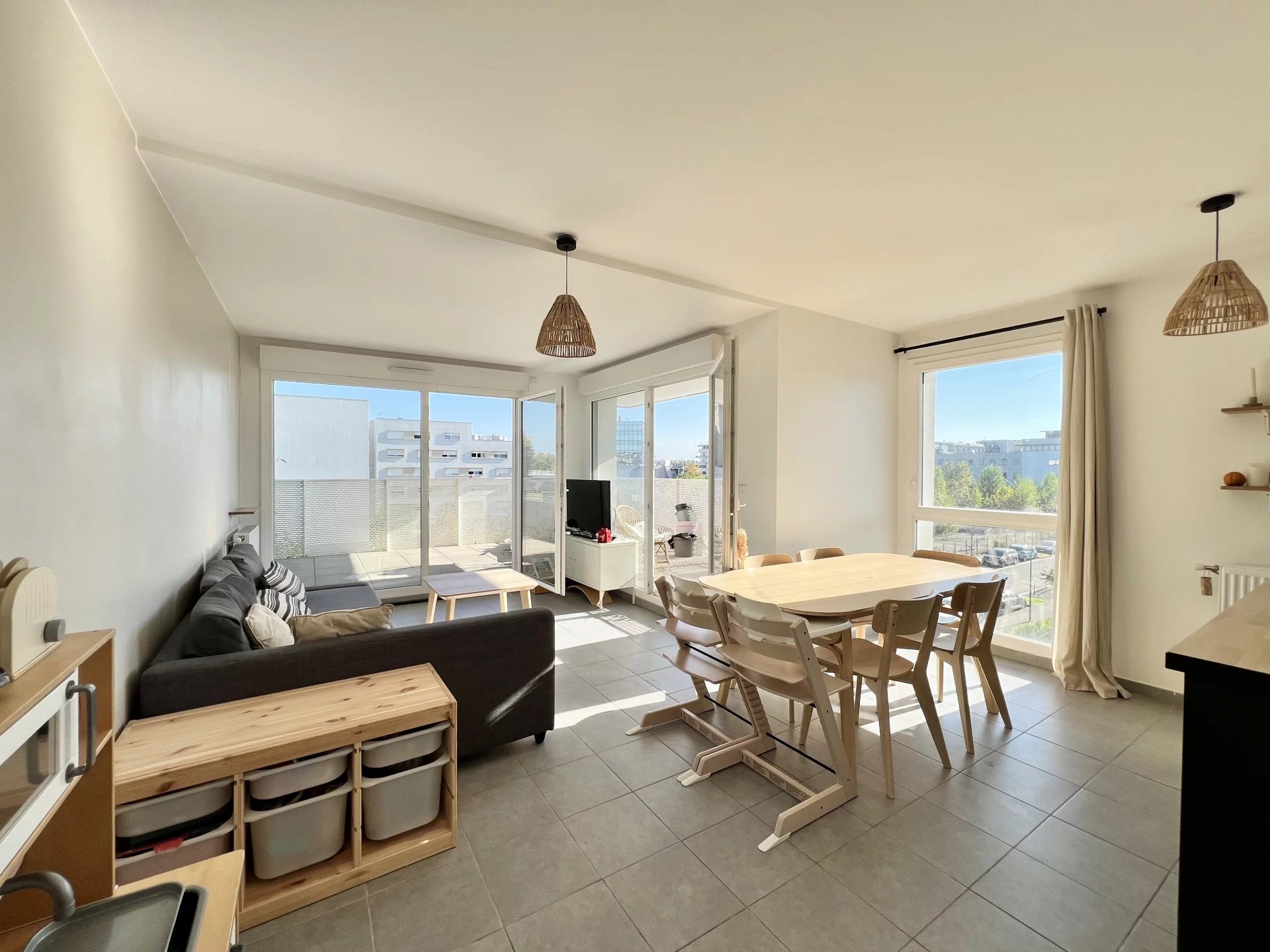 Sale Apartment Vaulx-en-Velin