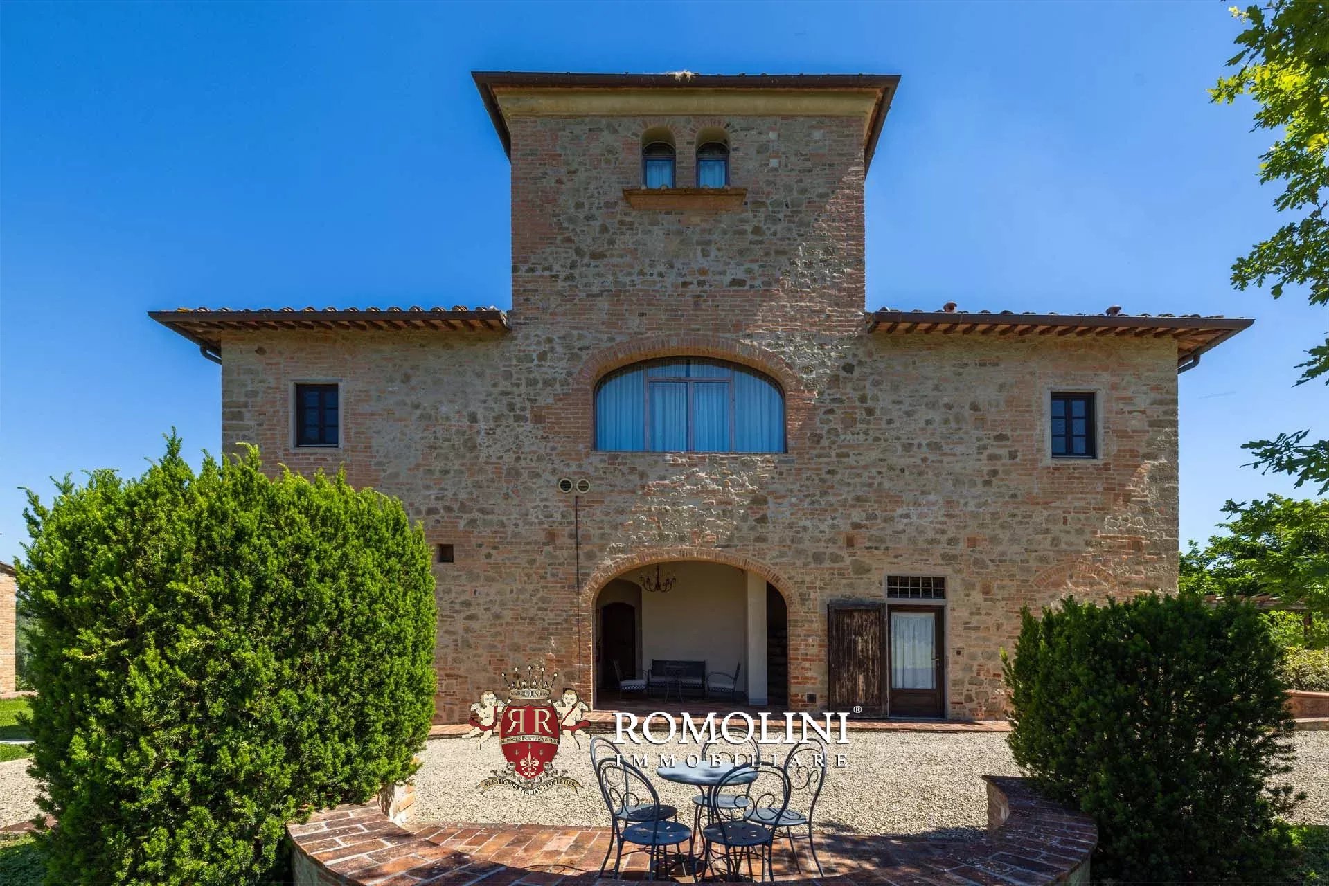 37 Bedroom Villa/Townhouse's Image 112