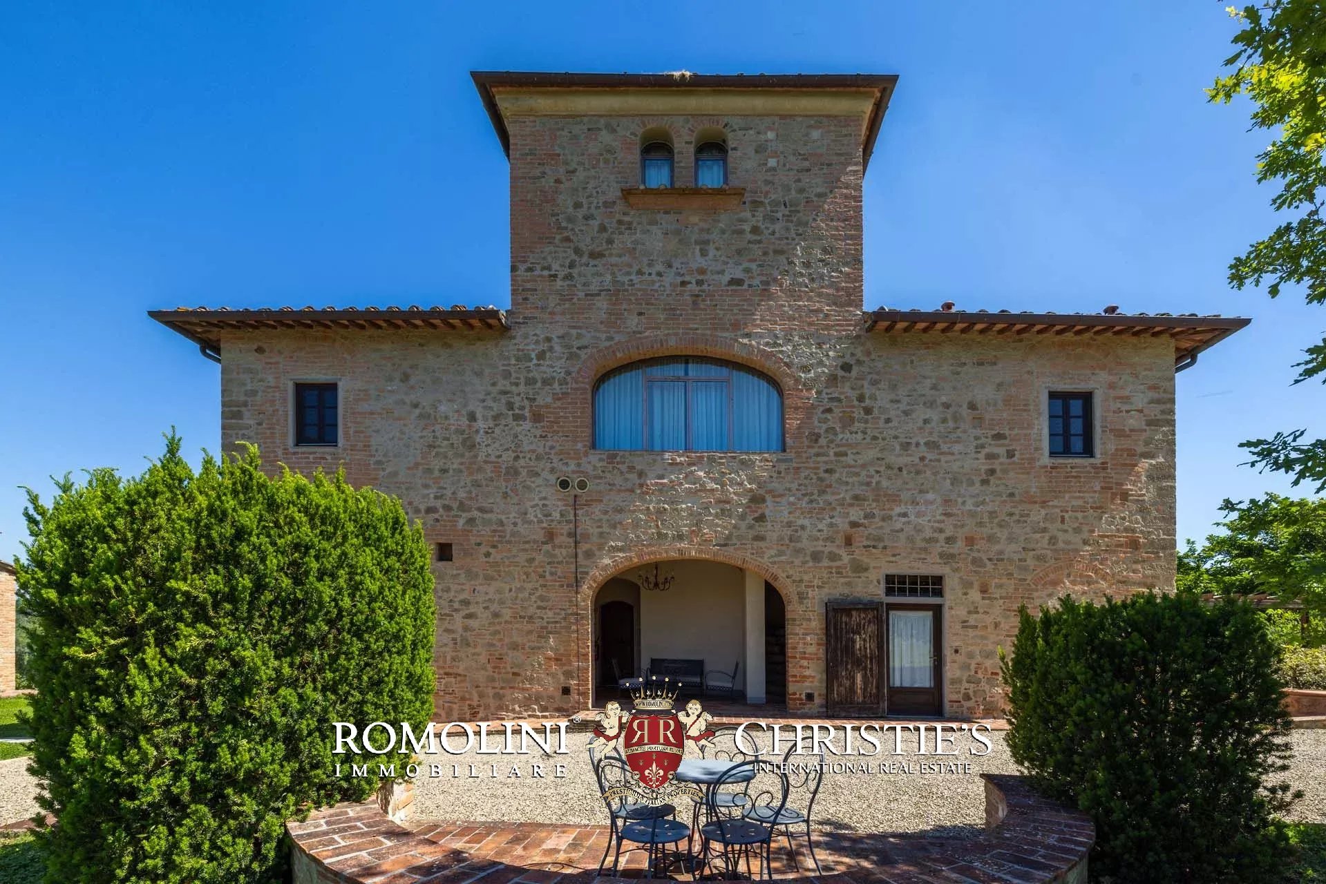 37 Bedroom Villa/Townhouse's Image 112