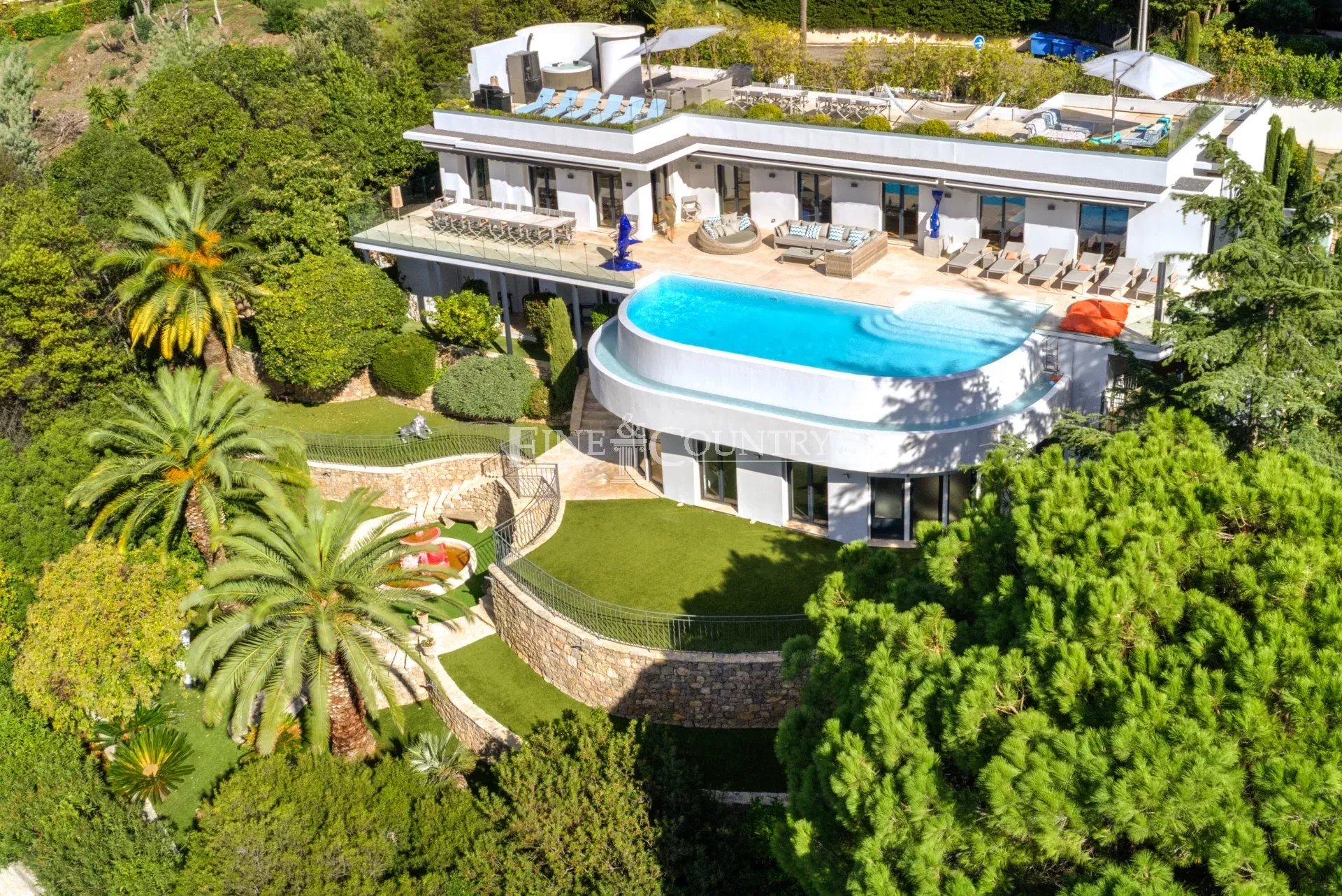 Photo of Villa for sale Cannes with sea view