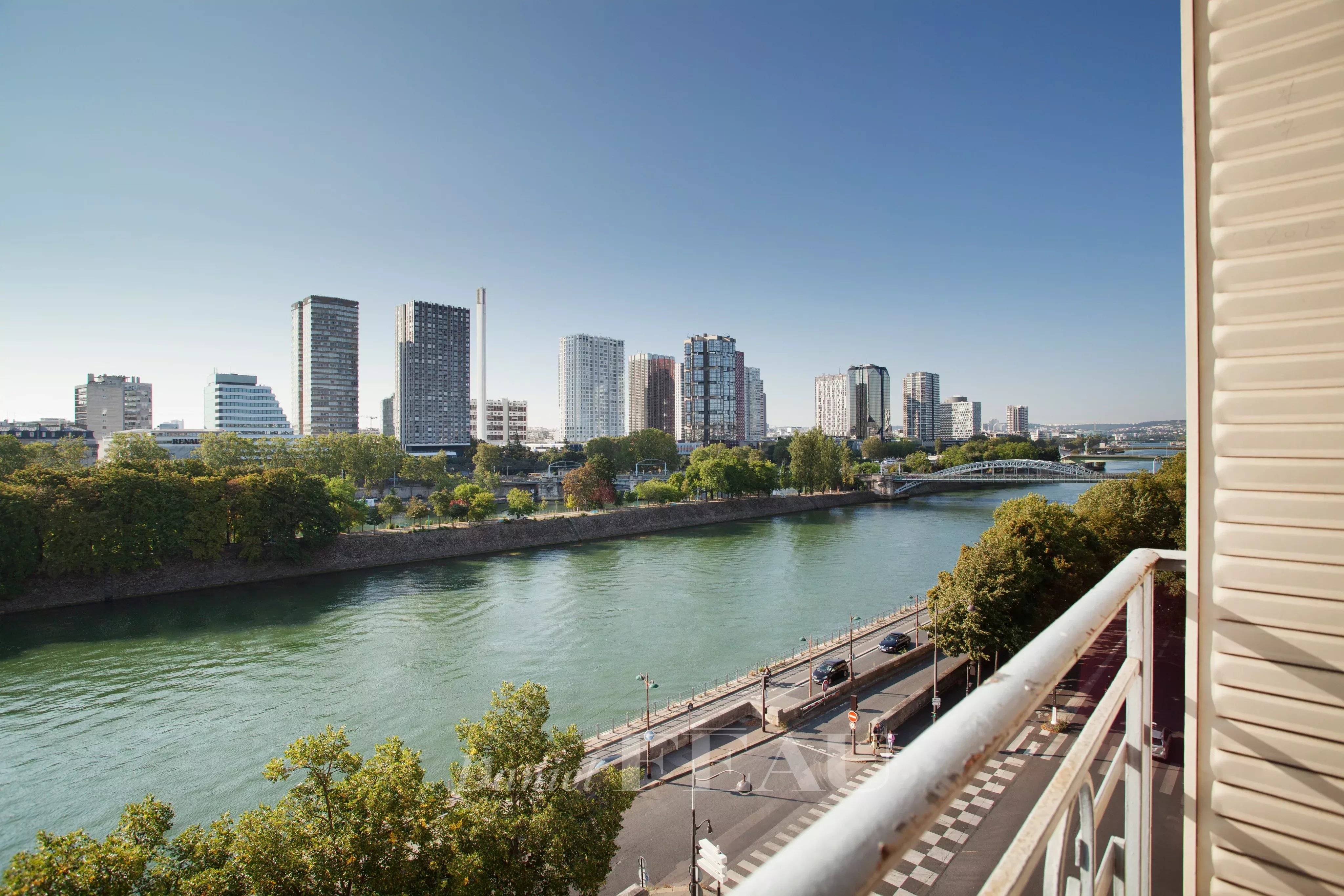 Location Appartement Paris 16ème
