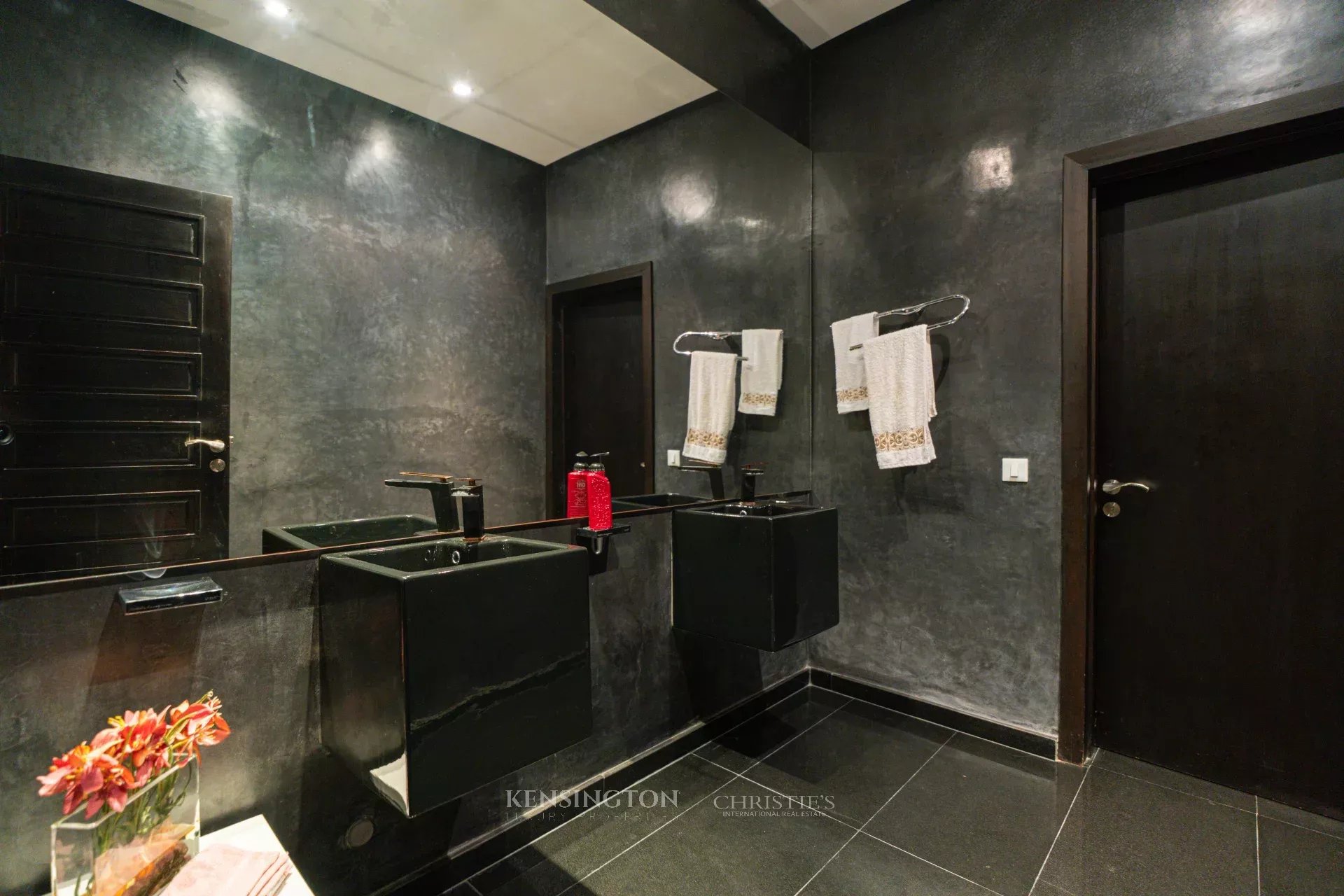 11 Bedroom Farm/Ranch/Plantation's Image 49