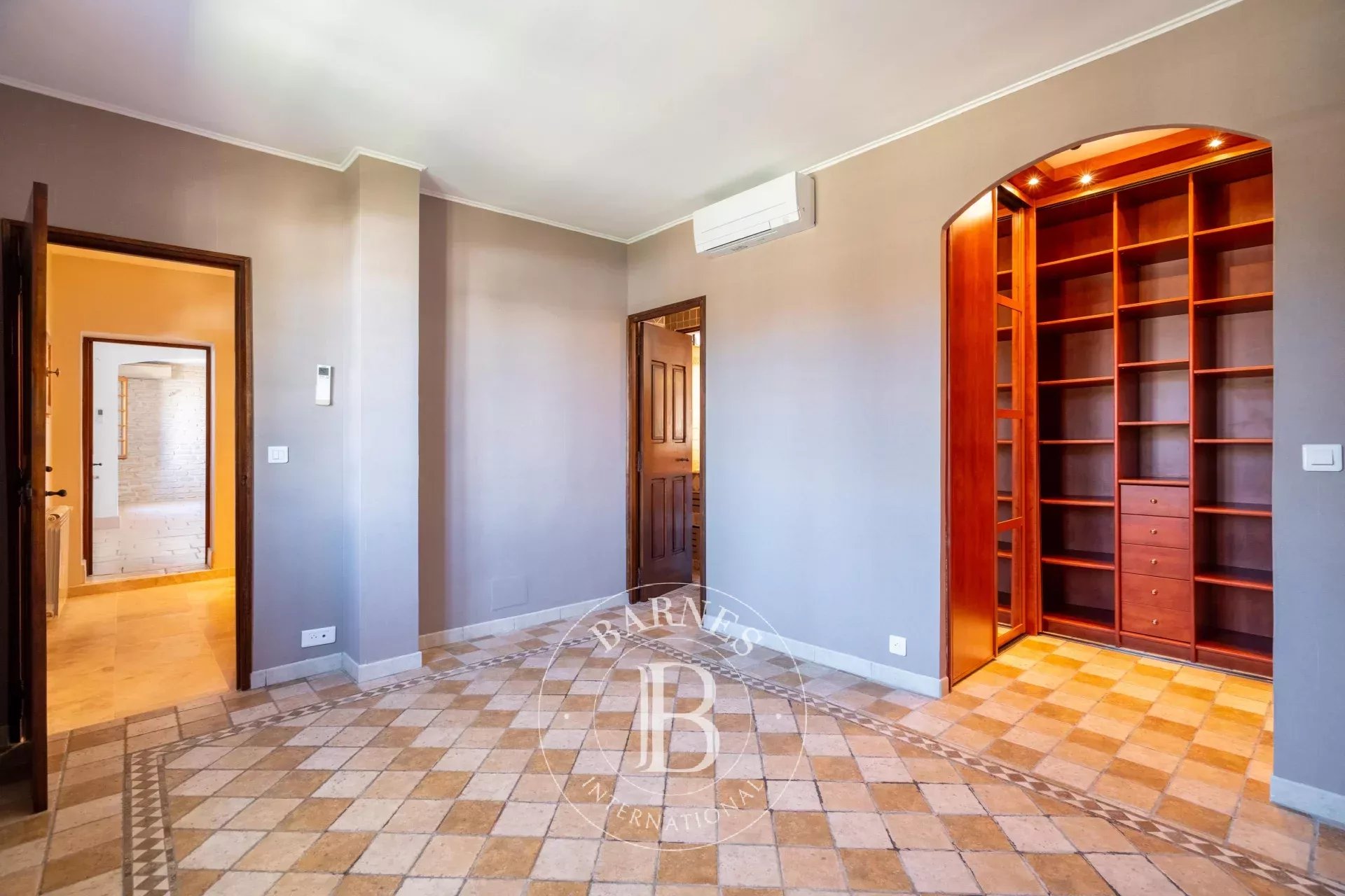 Ev Marseille 9ème - picture 19