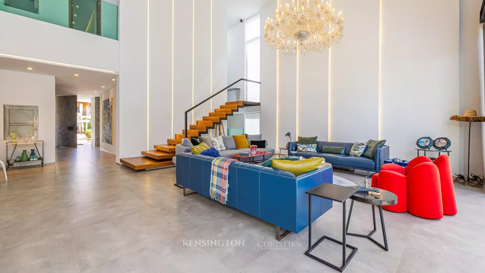 4 Bedroom Villa/Townhouse's Image 8
