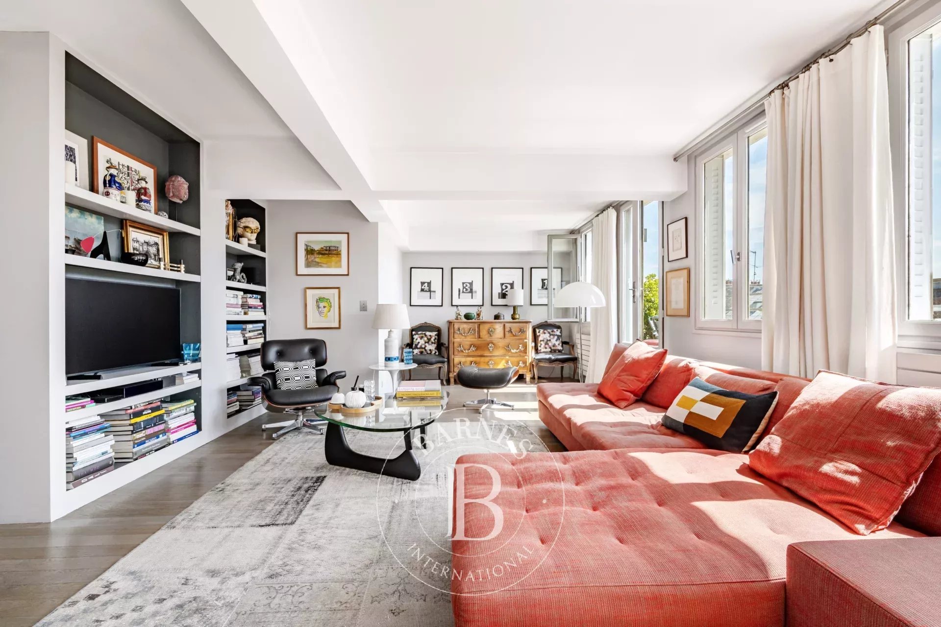 Daire Paris 3ème - picture 8