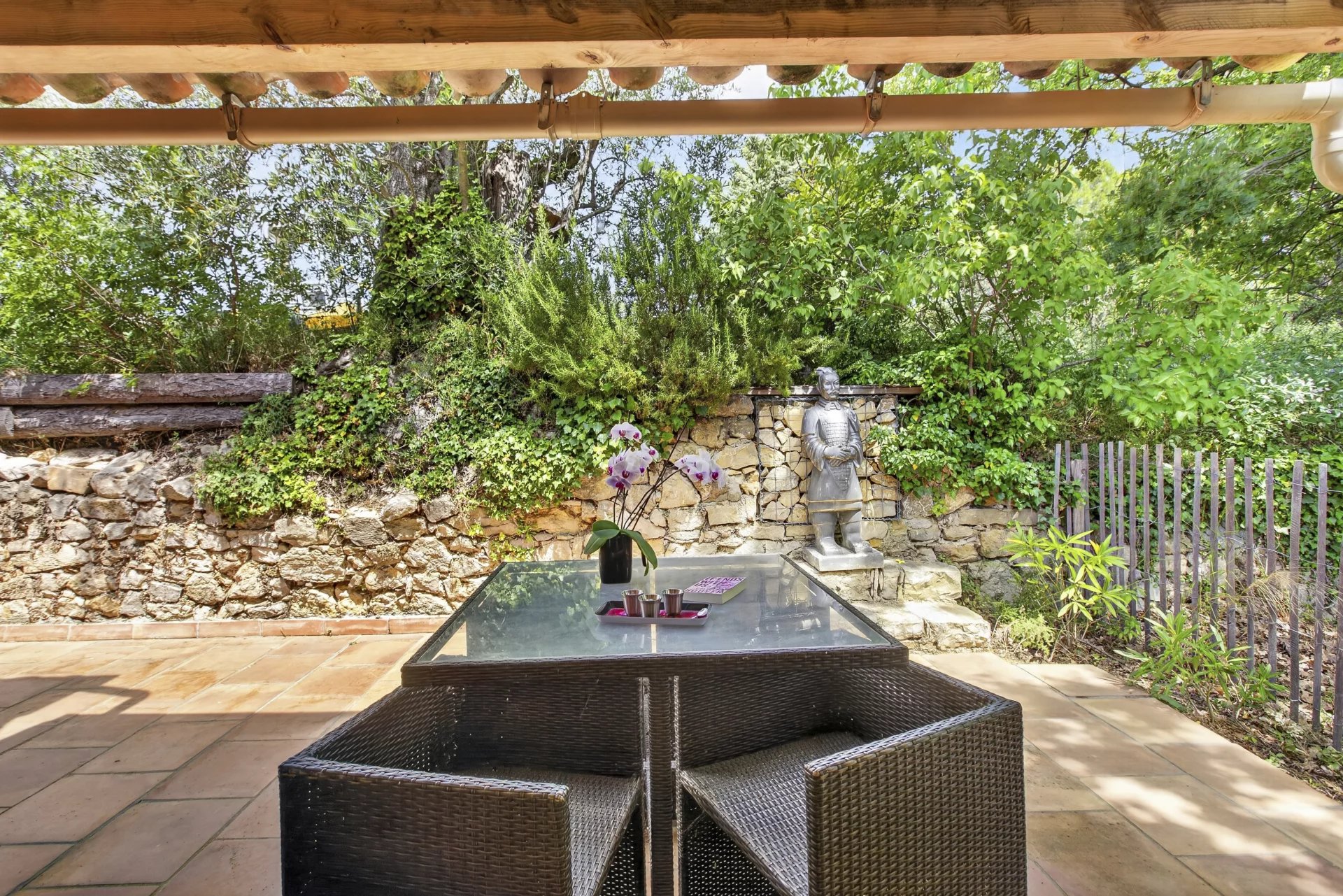 Renovated stone house with independent apartment walking distance to the village – Montauroux