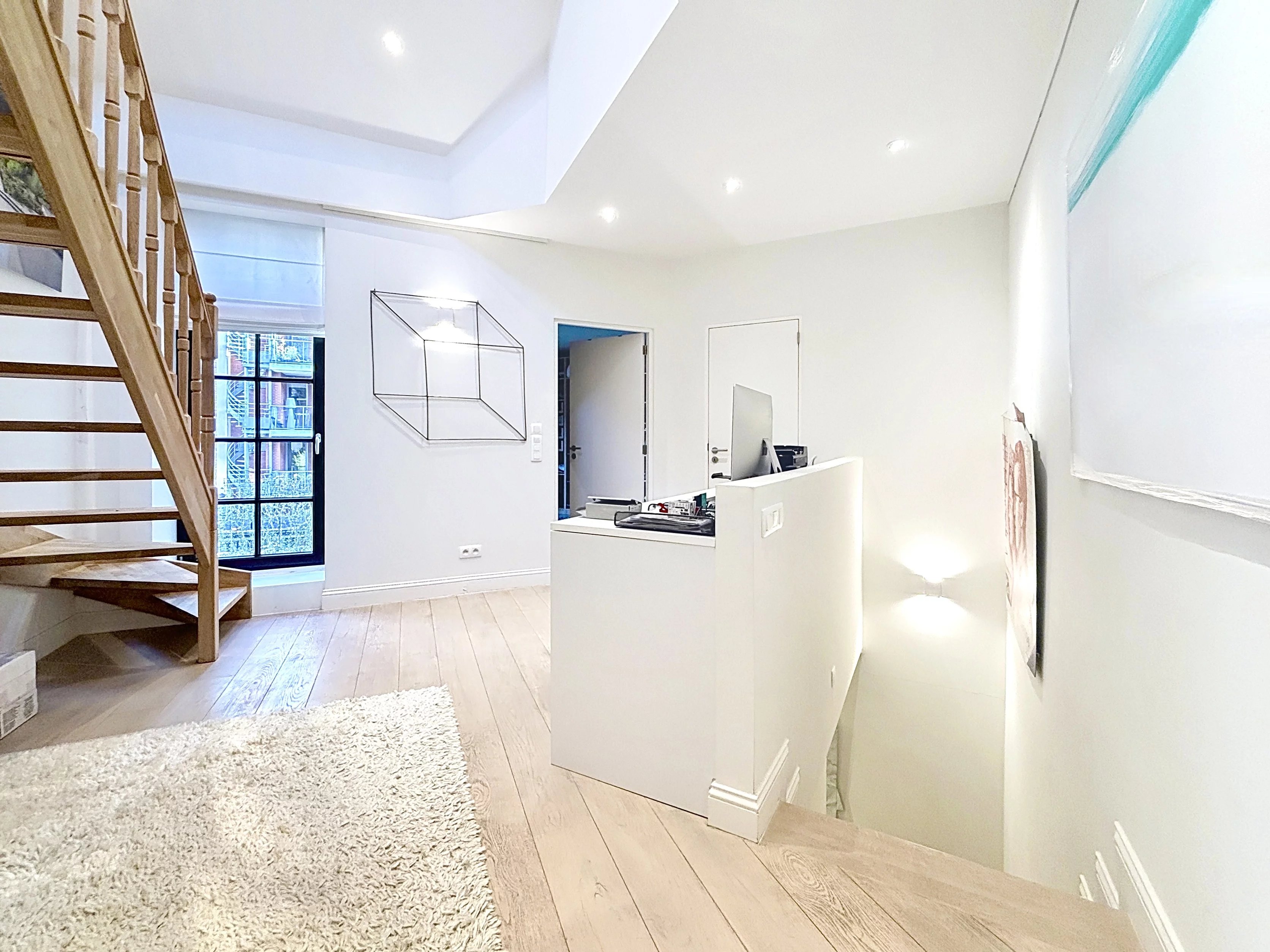 Louise - Jardin du Roi - Rear house in the inner block