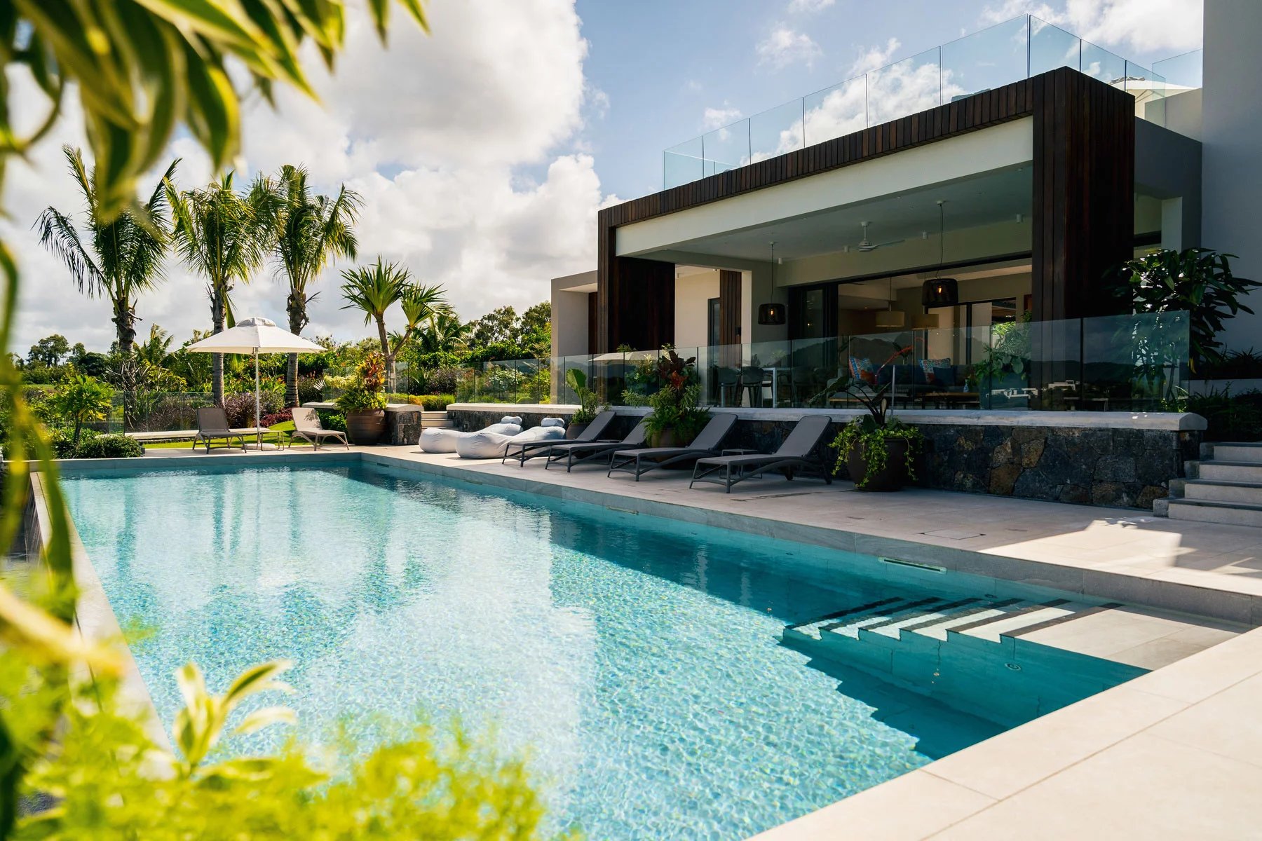 Exceptional Villa with Panoramic Views in Anahita