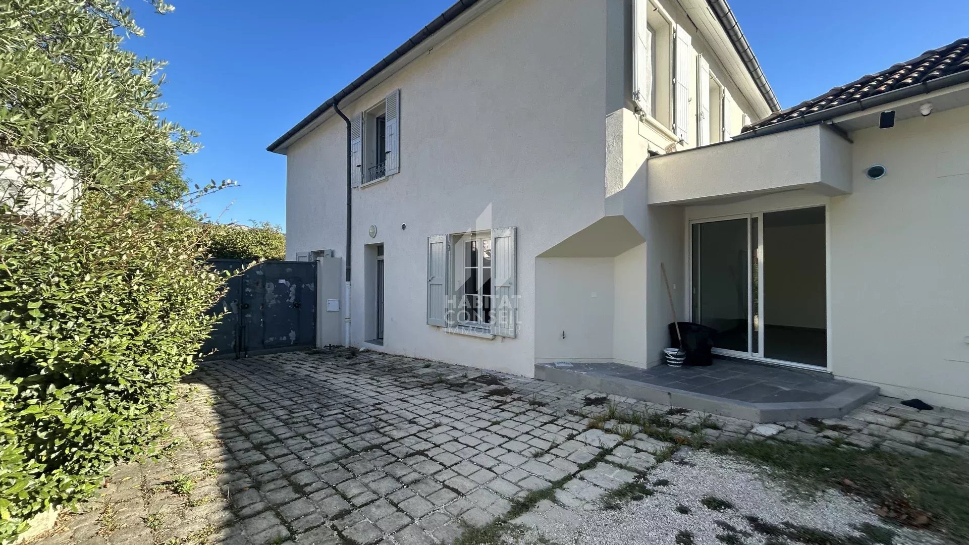 Agence immobilière de 