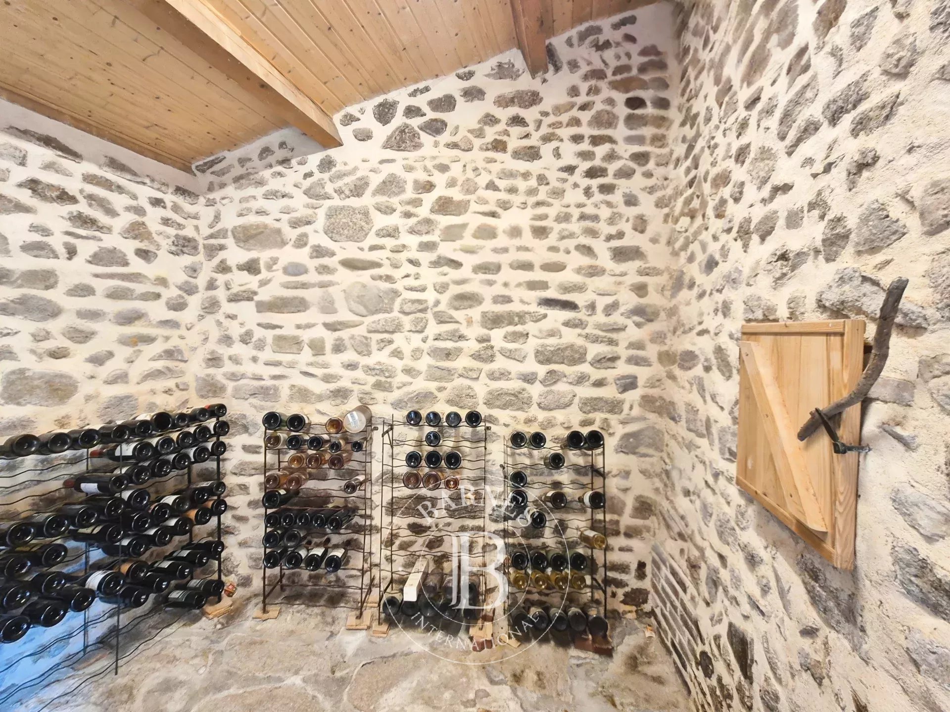 Riom  - Maison 8 Pi&egrave;ces 4 Chambres - picture 11