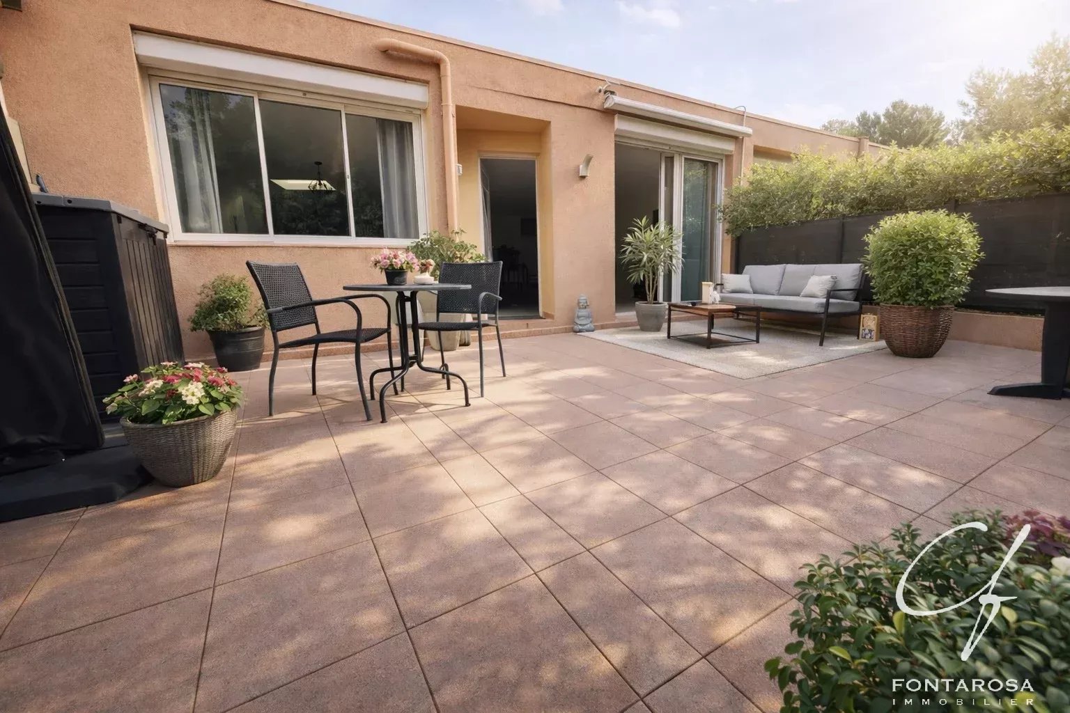 Agence immobilière de 