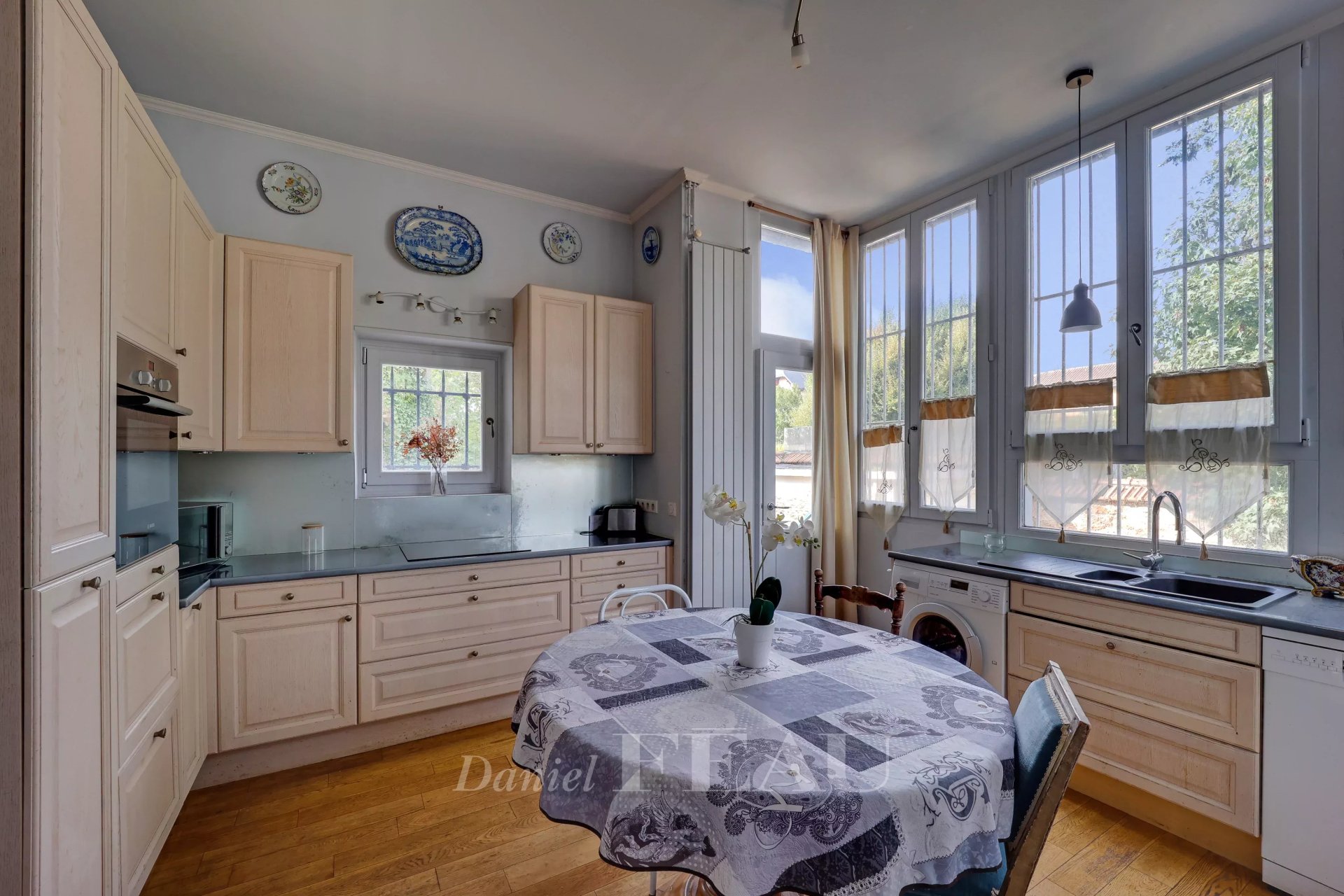 3 Bedroom Apartment/Flat's Image 5
