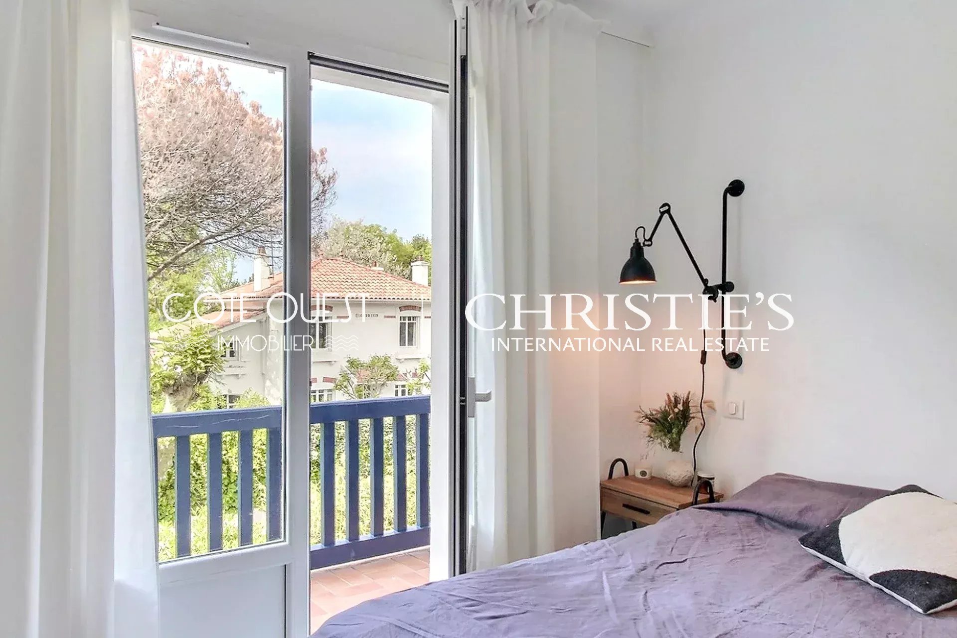 5 Bedroom Villa/Townhouse's Image 6