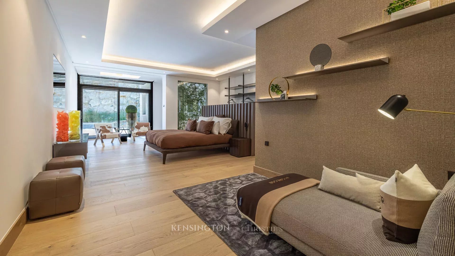 4 Bedroom Villa/Townhouse's Image 51