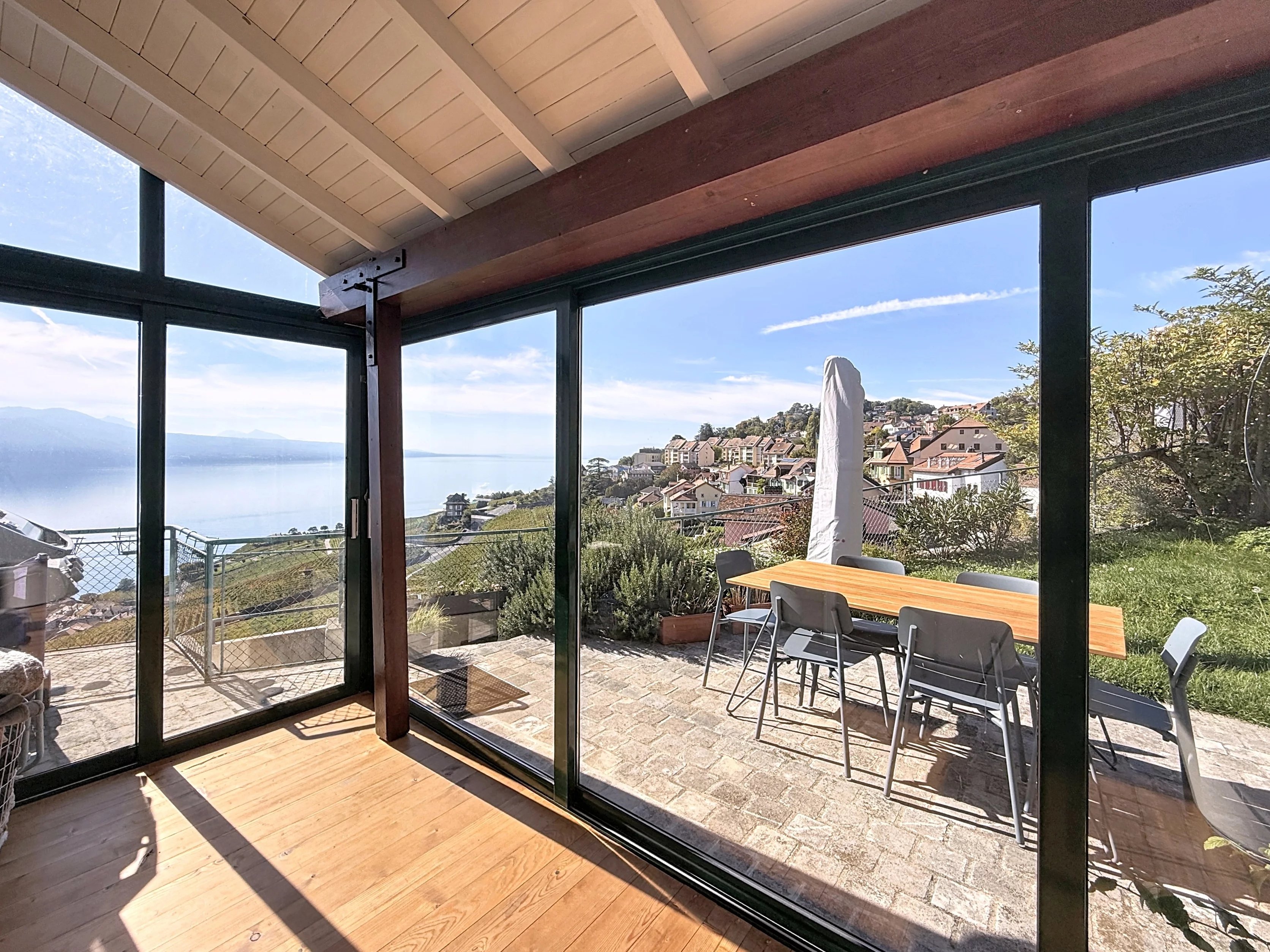 Maison villageoise avec vue inégalable sur le Lavaux et le Léman !