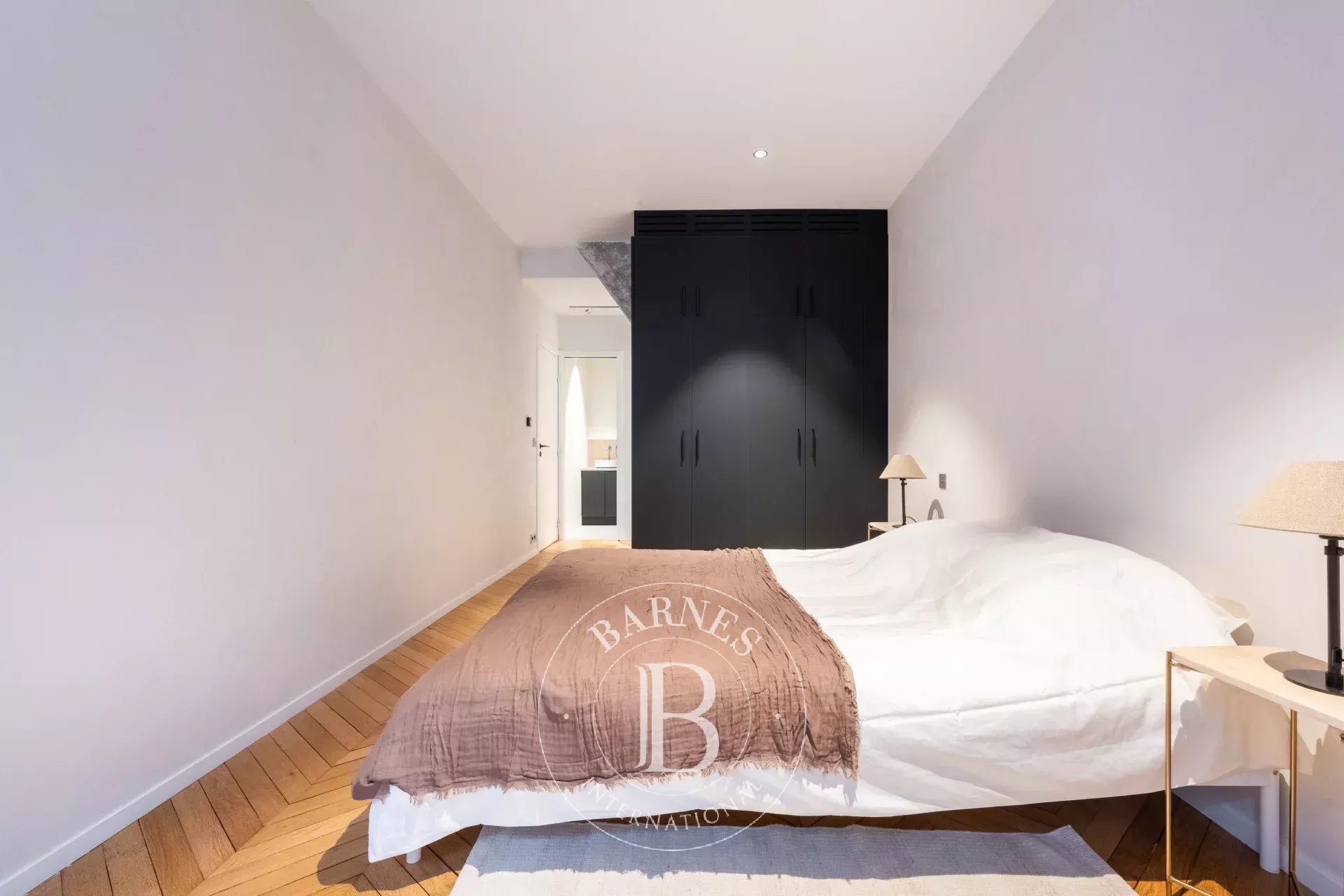 Daire Paris 2ème - picture 15