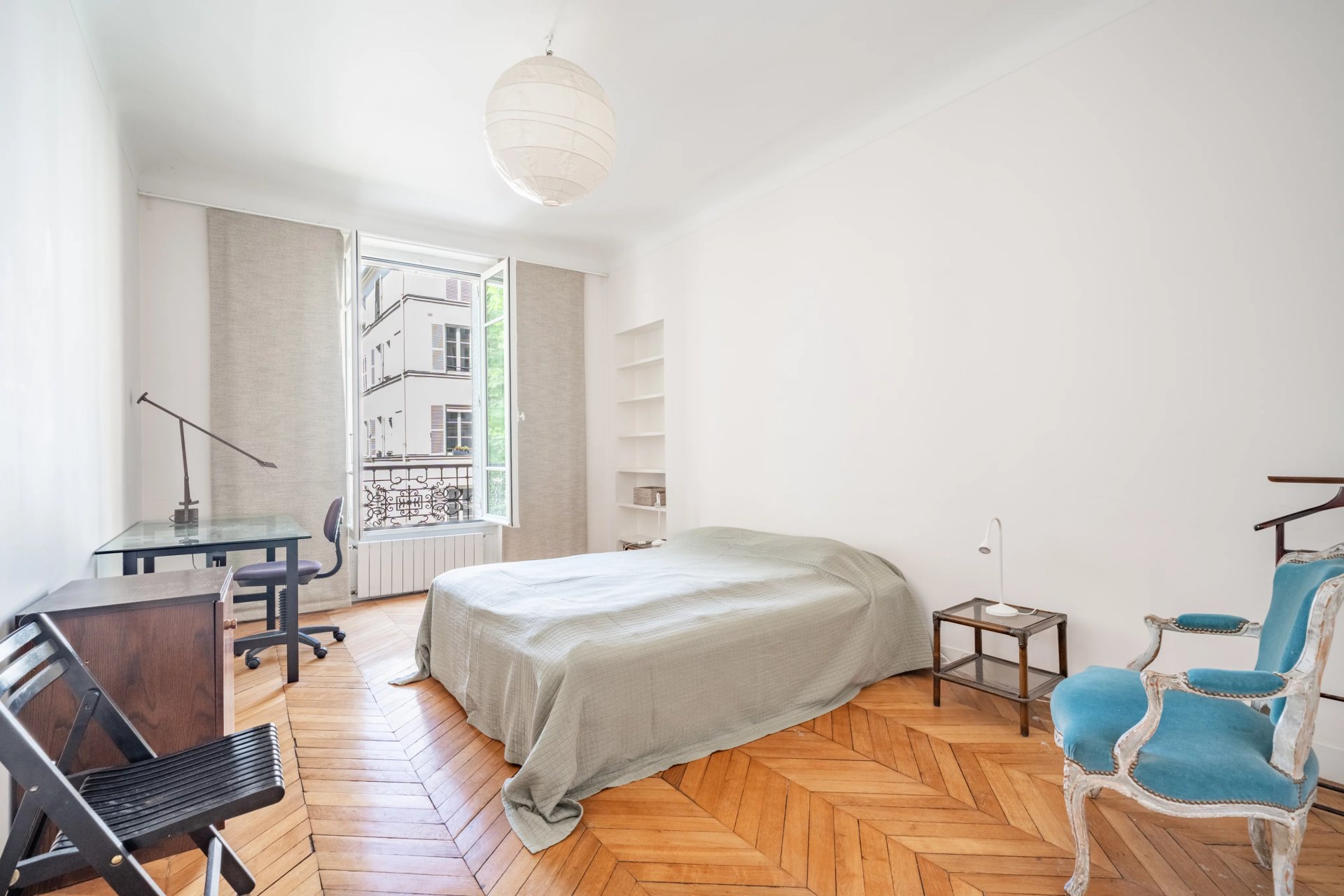2 Bedroom Apartment/Flat's Image 4