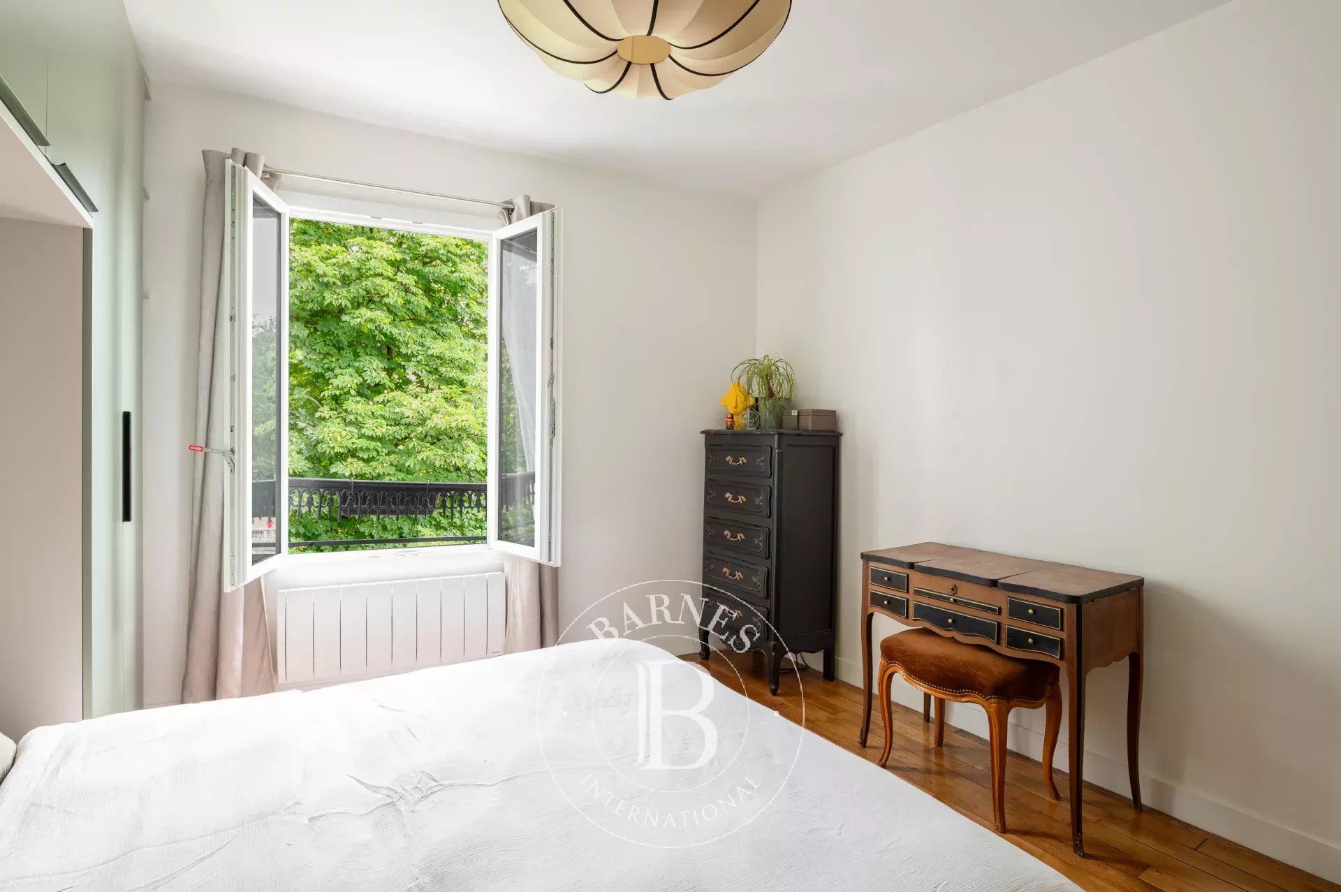 Daire Paris 18ème - picture 6