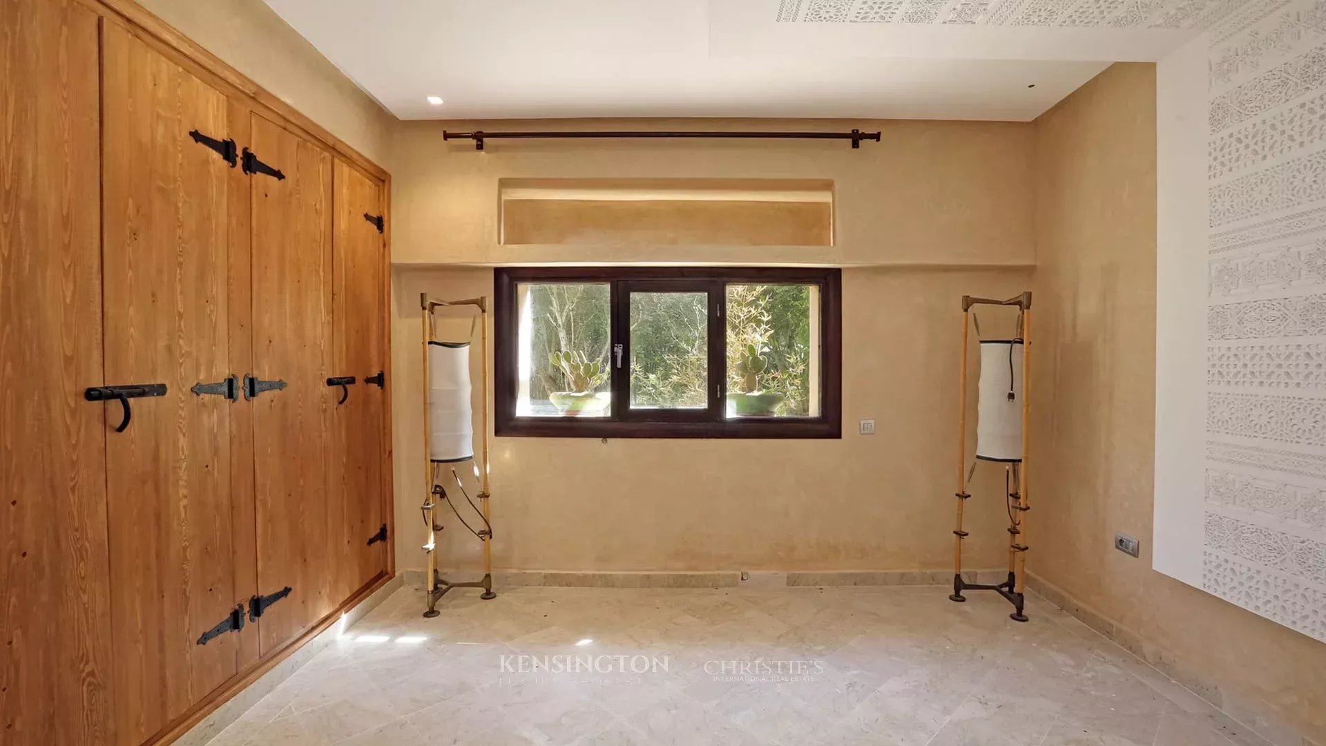 6 Bedroom Villa/Townhouse's Image 45