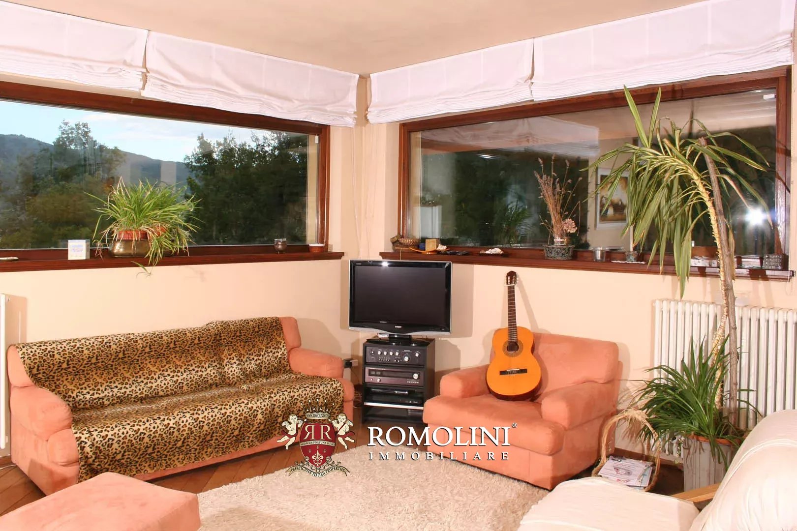 5 Bedroom Villa/Townhouse's Image 29