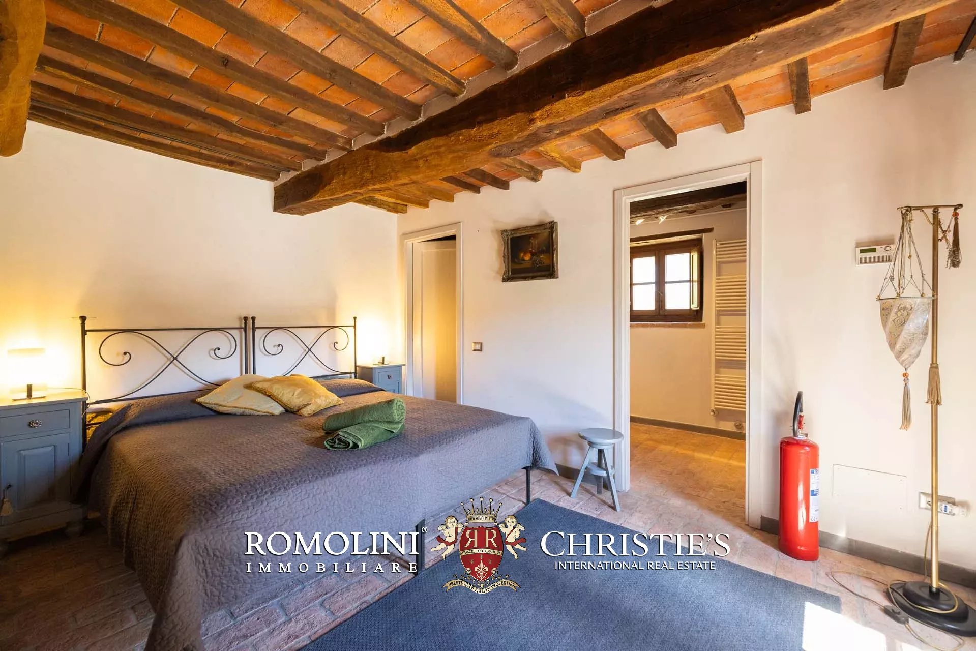 9 Bedroom Villa/Townhouse's Image 74
