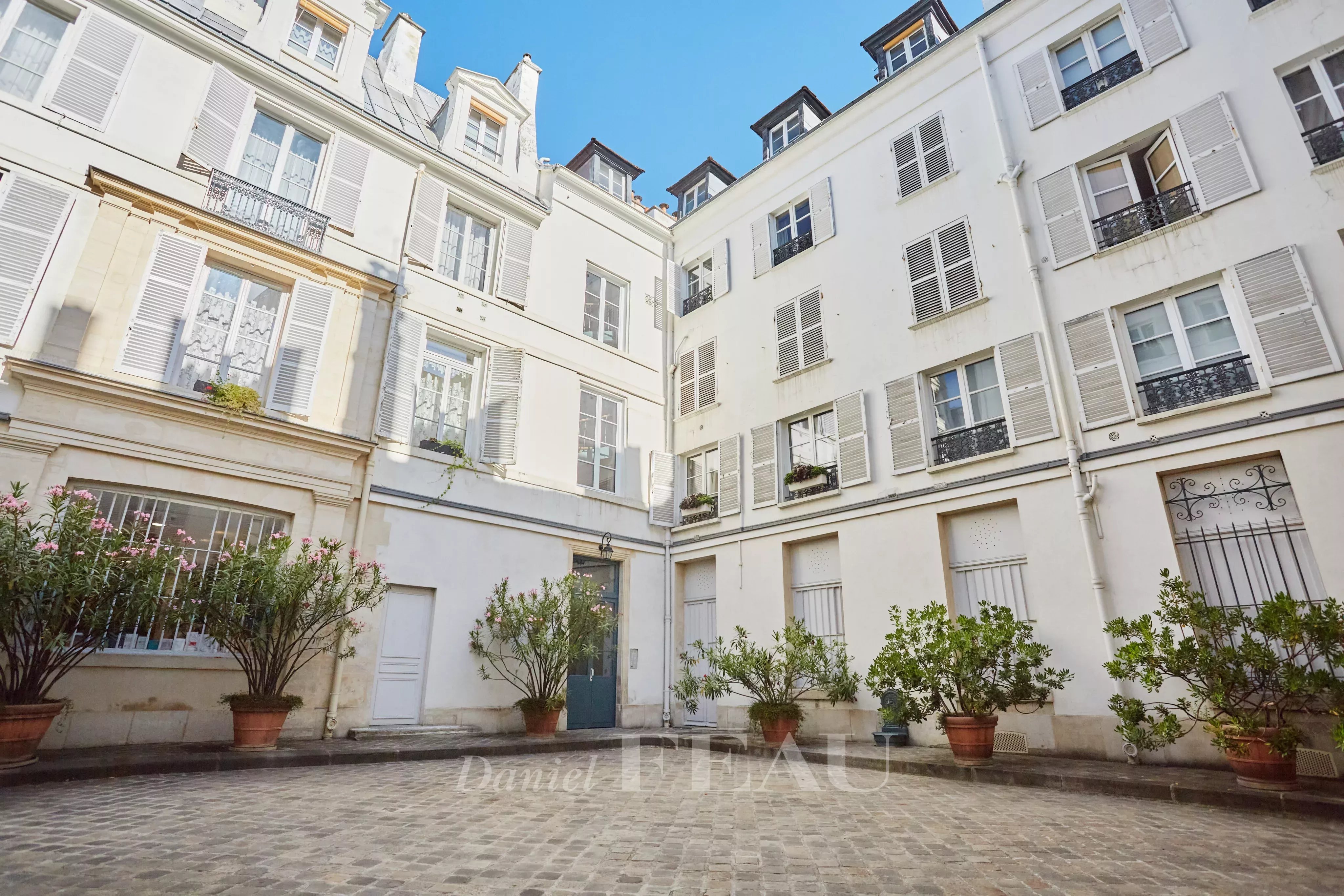 Sale Apartment Paris 6th