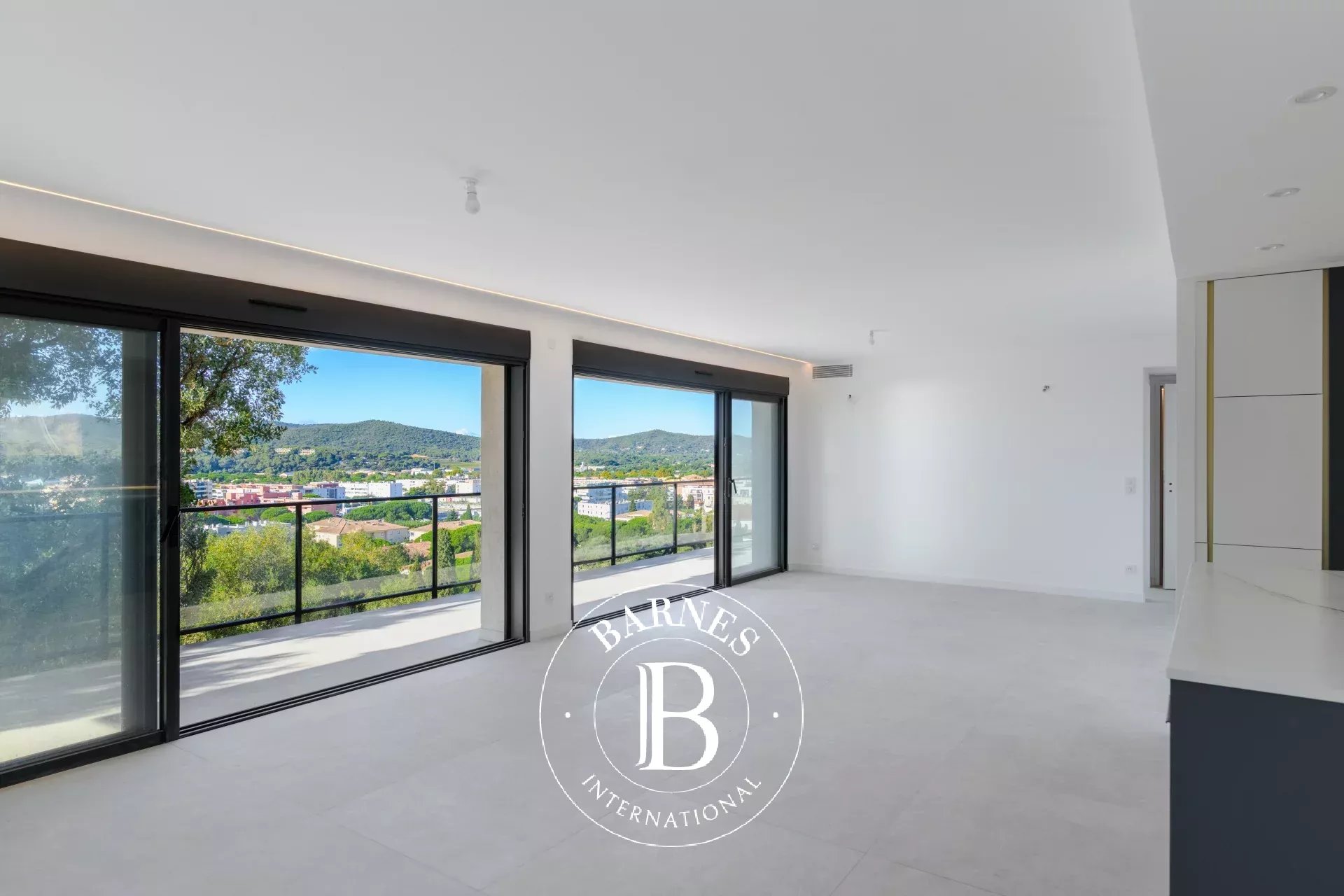 Le Lavandou  - Appartement 4 Pi&egrave;ces 3 Chambres - picture 10
