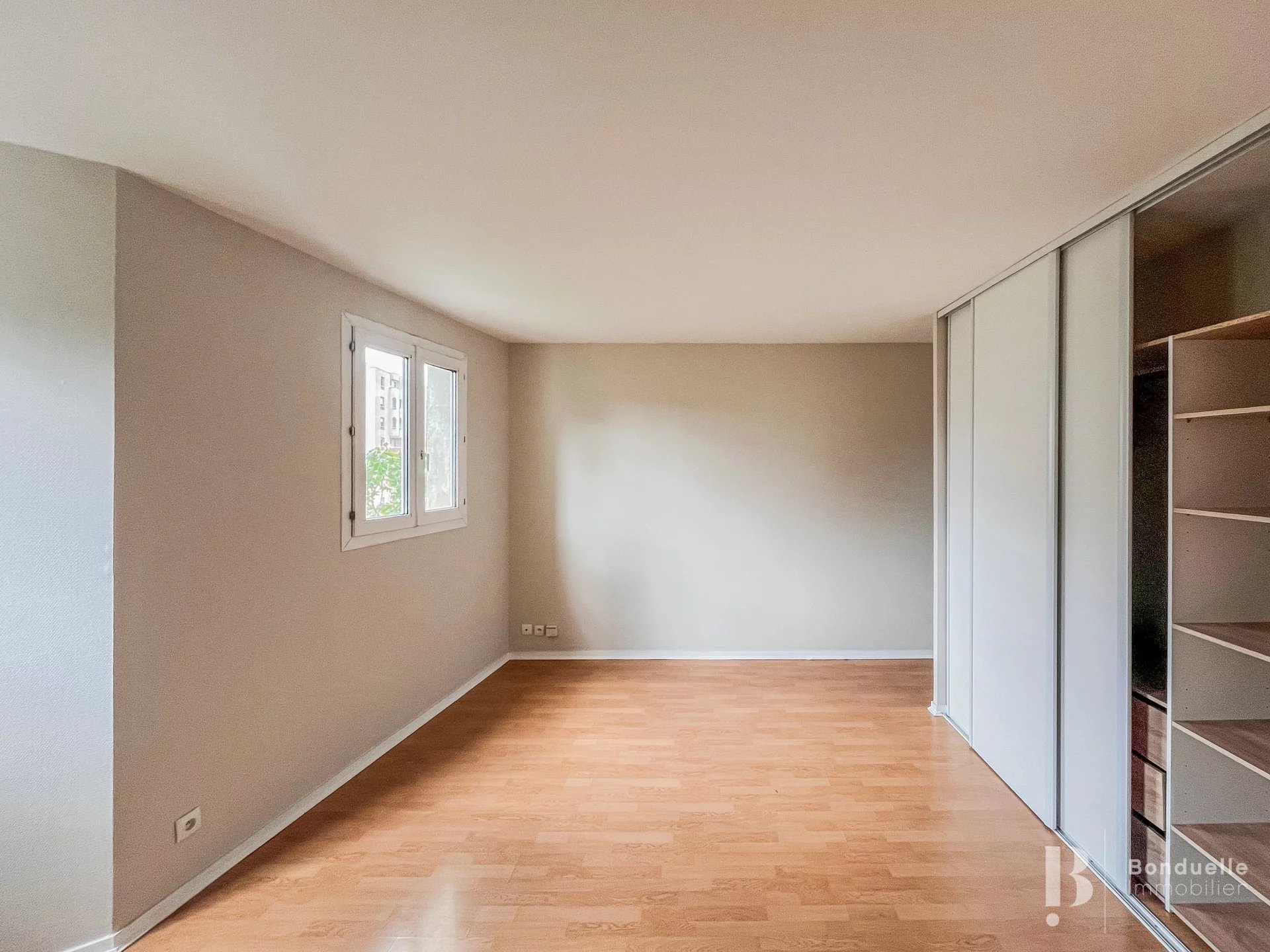 Rental Apartment Le Kremlin-Bicêtre