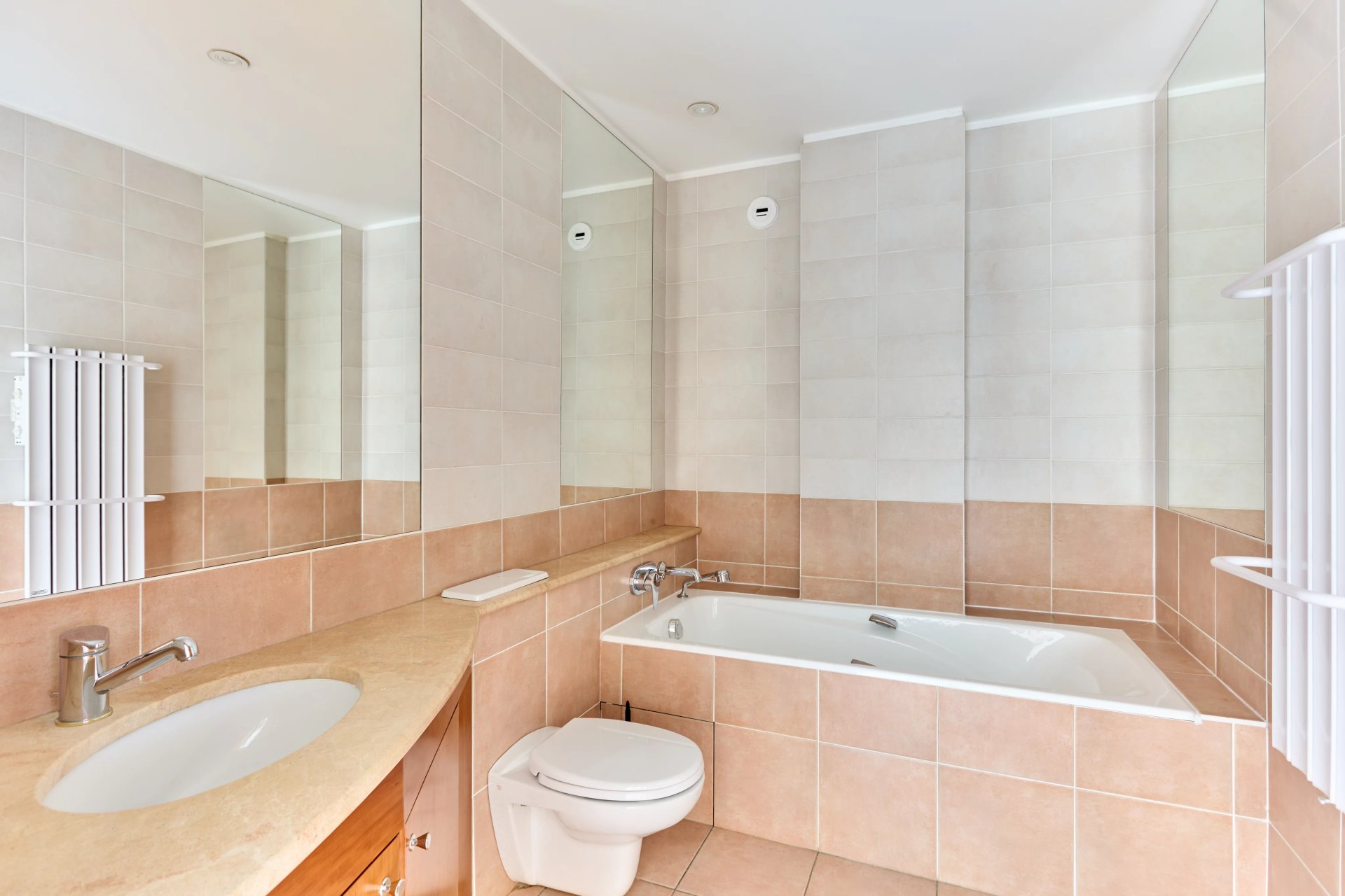 3 Bedroom Apartment/Flat's Image 12