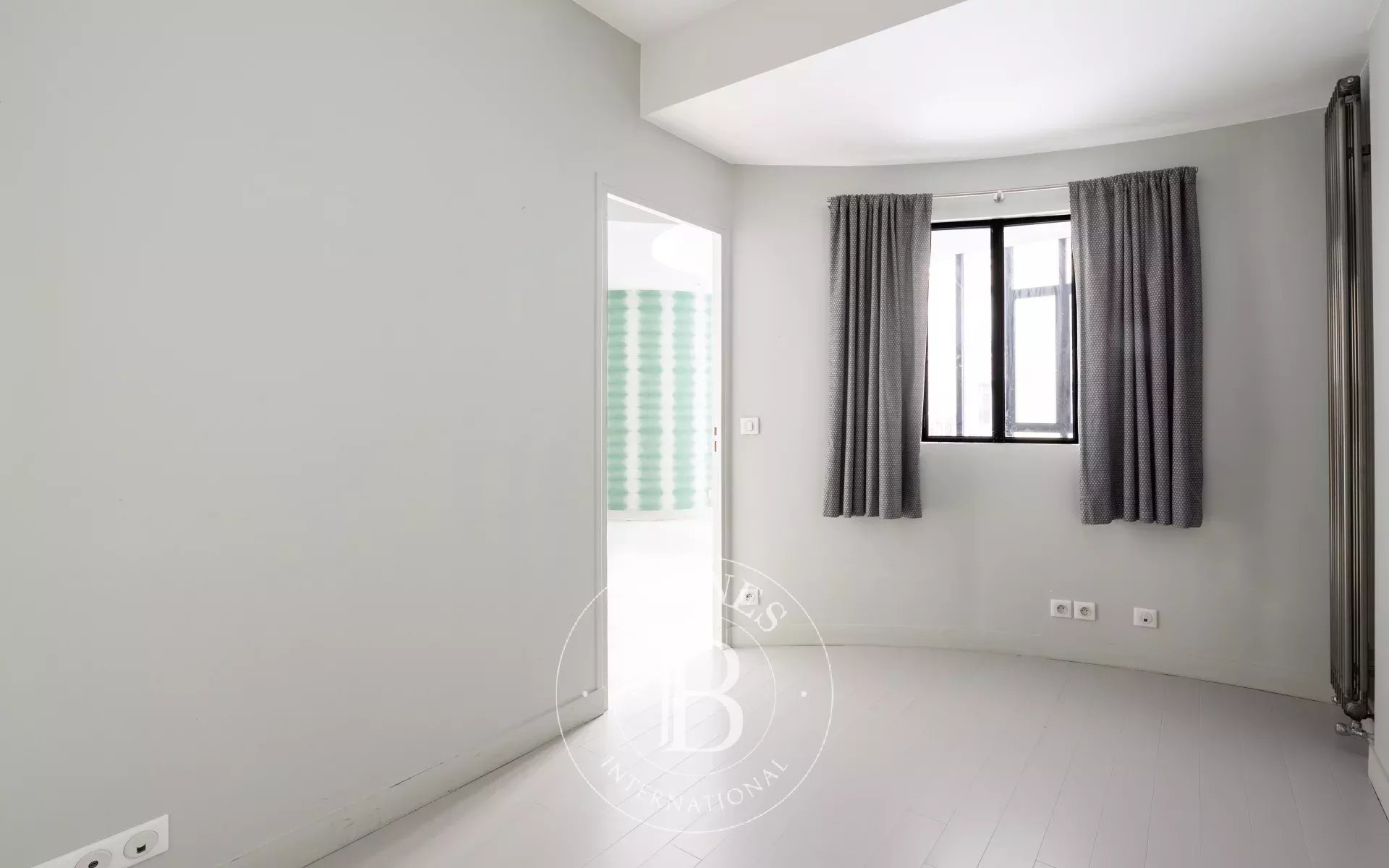 Daire Paris 18ème - picture 8