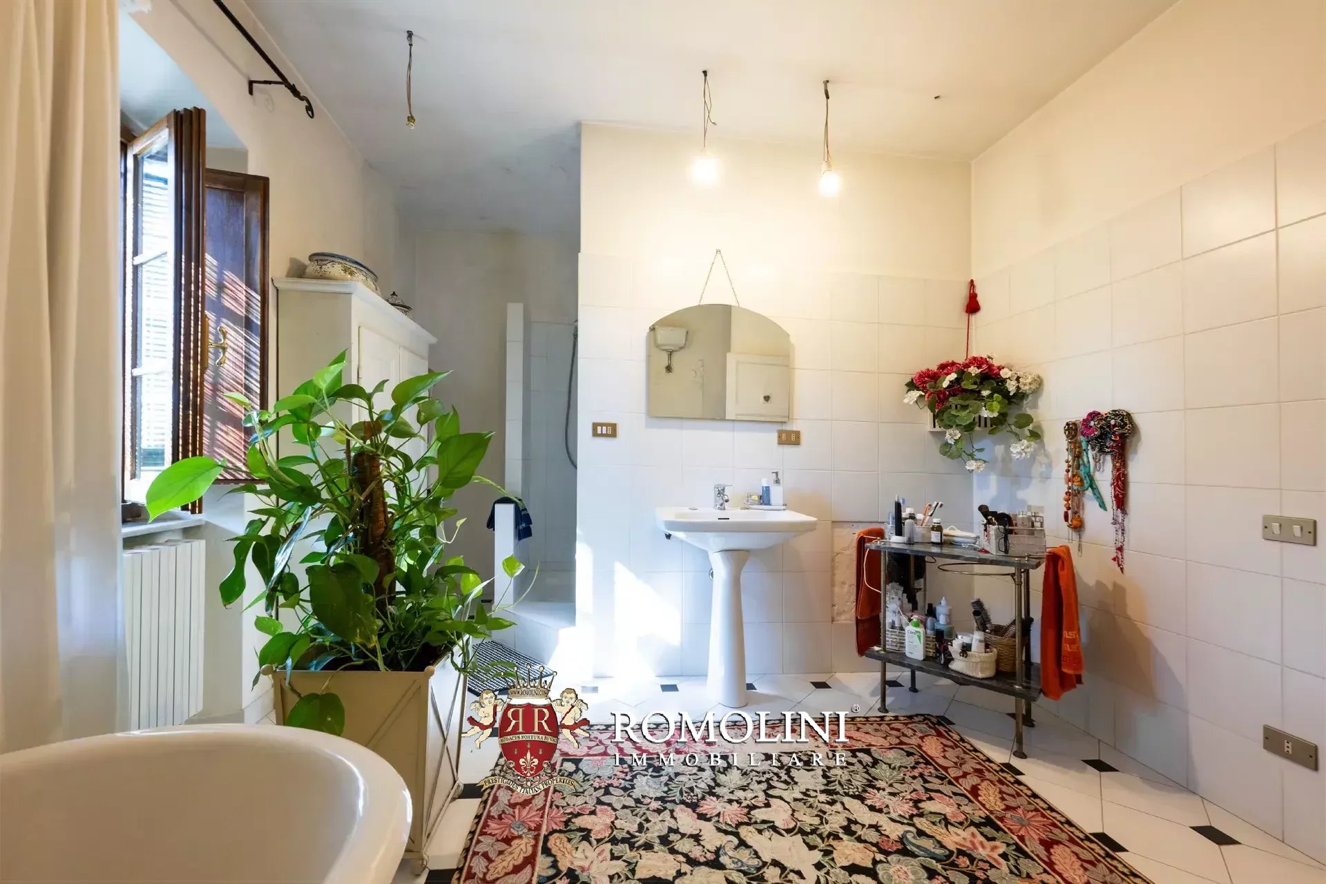 5 Bedroom Villa/Townhouse's Image 22