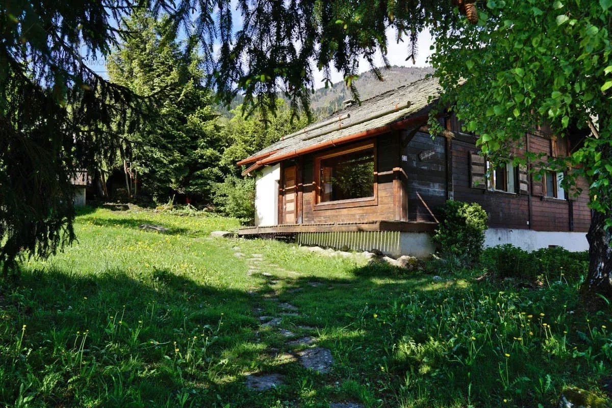 Photo of Cosy 65 m² chalet in Les Houches