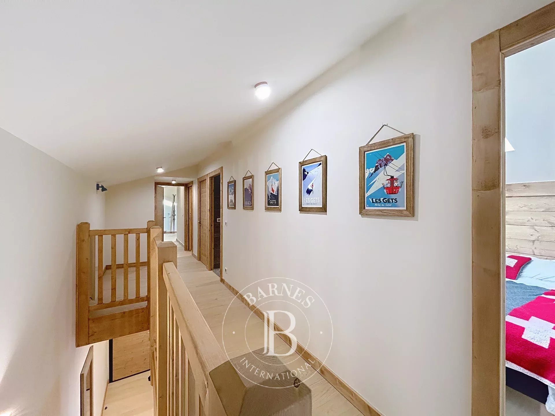 Photo of Les Gets – 118 sqm Duplex in the Heart of the Village – 3 Bedrooms + Mountain Sleeping Area