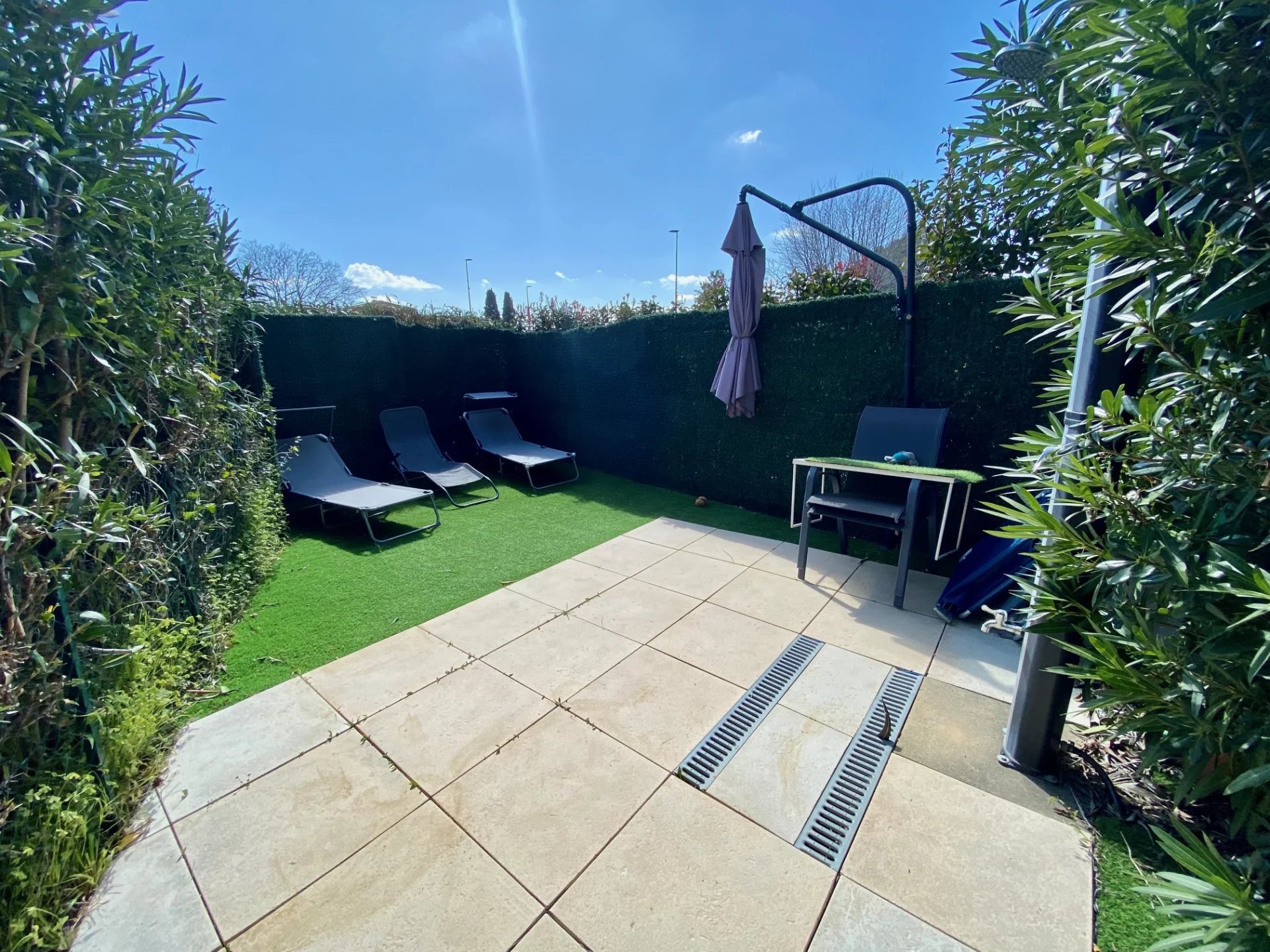 Charmant appartement en rez-de-jardin à 50 m de la plage
