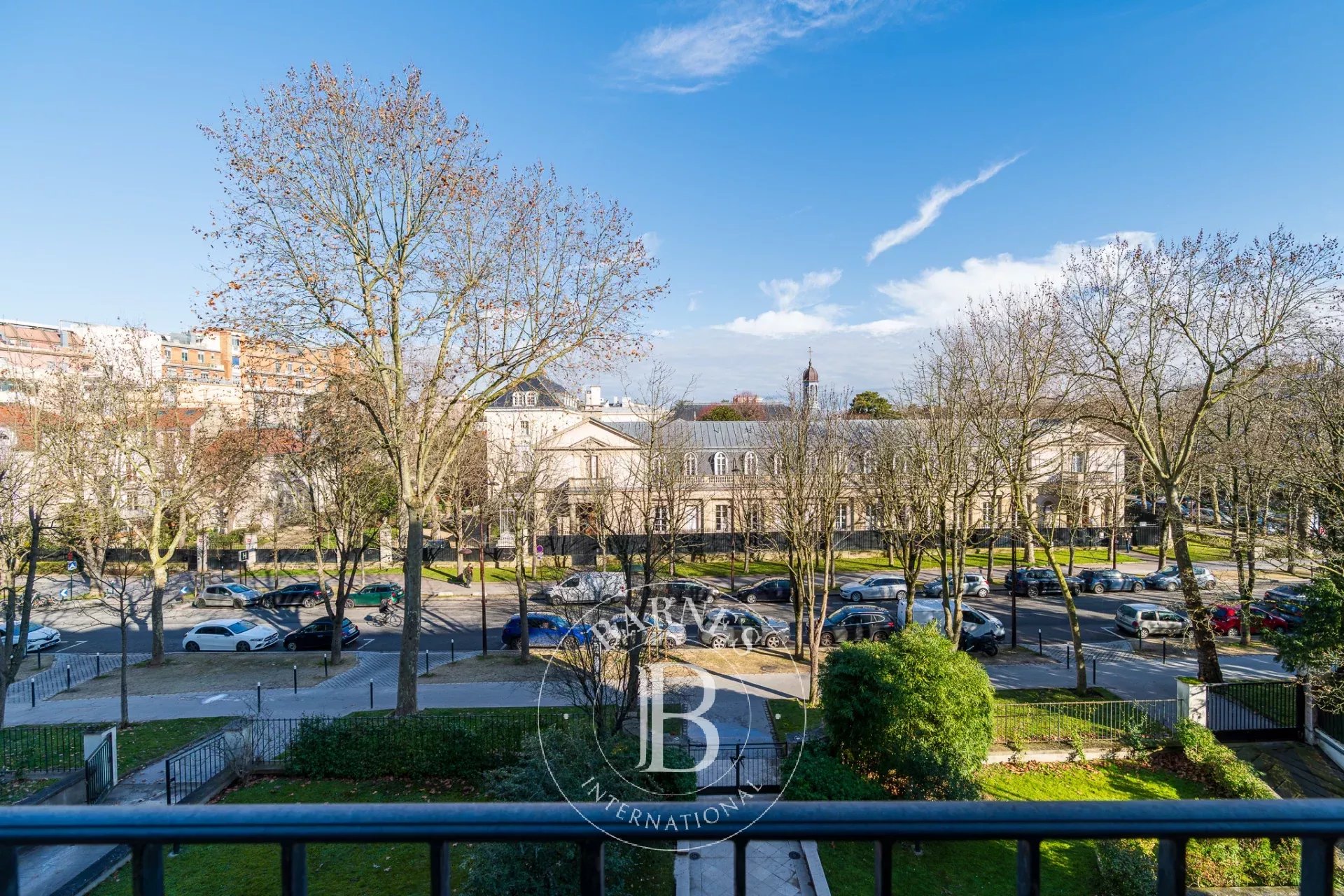Appartement Neuilly-sur-Seine  -  ref 86720177 (picture 2)