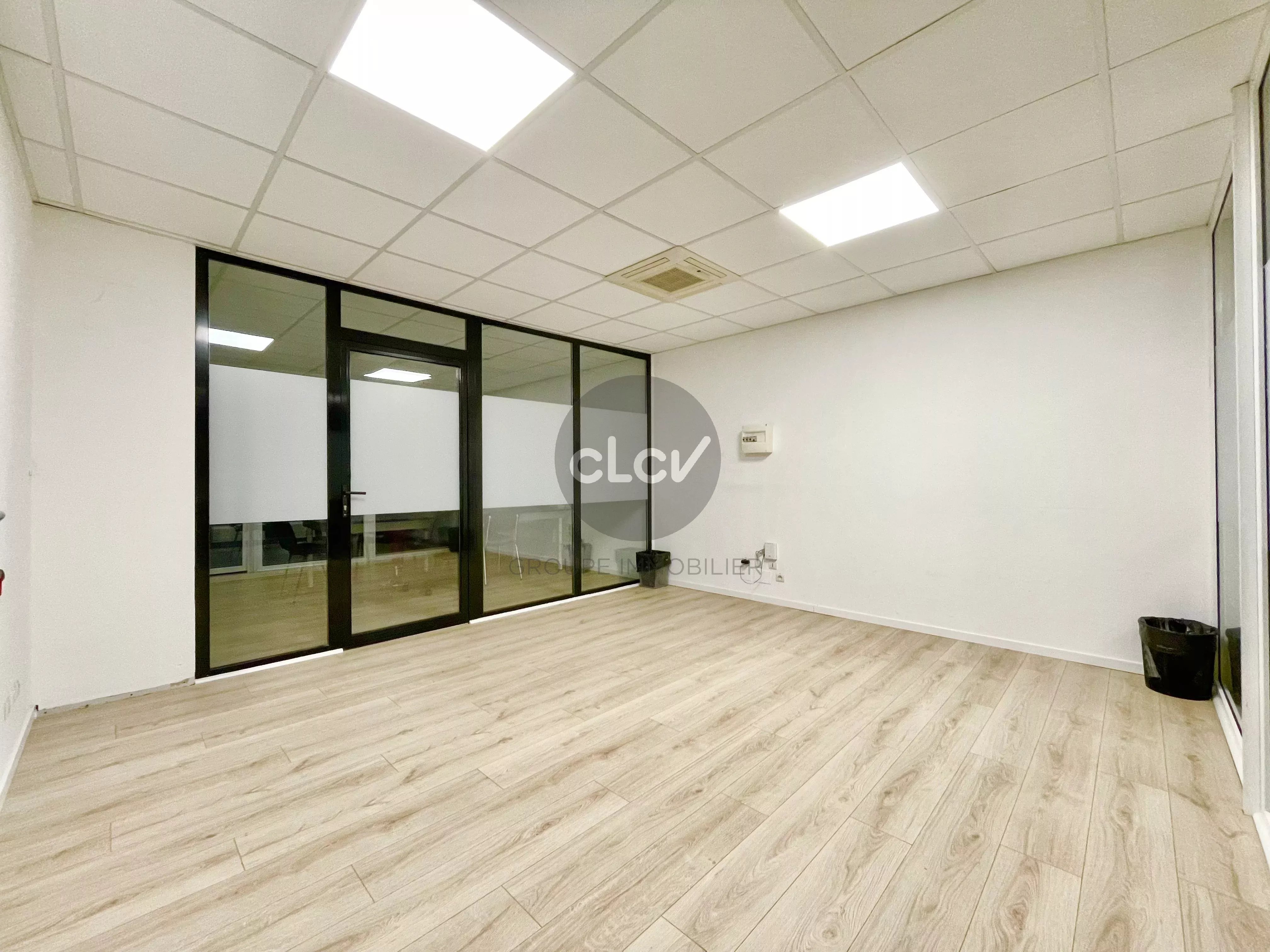 Bureaux de 21 m² 69330 MEYZIEU